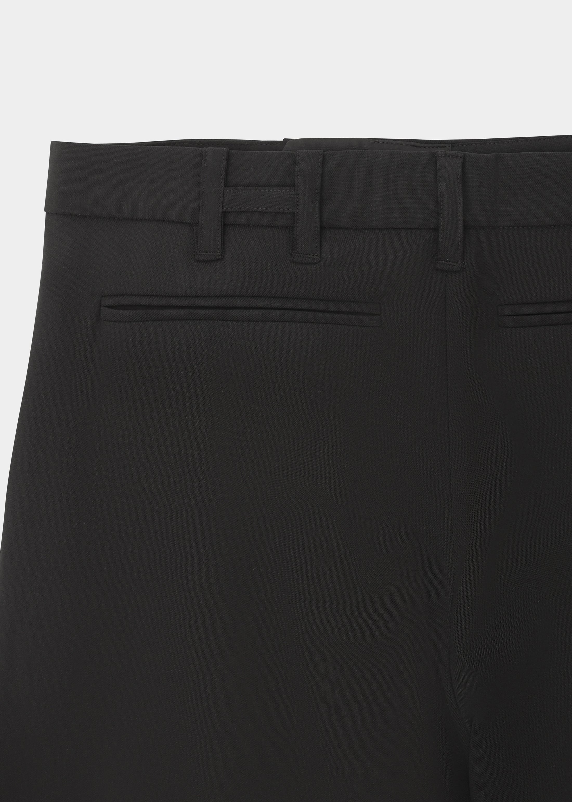 HE, product: LUMINOUS TAILORED TROUSERS (Fig. 10)