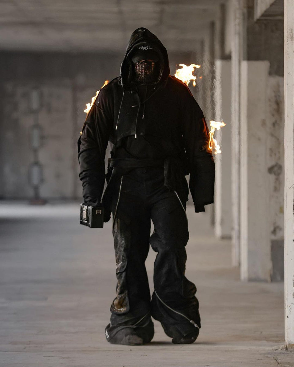 HELIOT EMIL_MAN ON FIRE