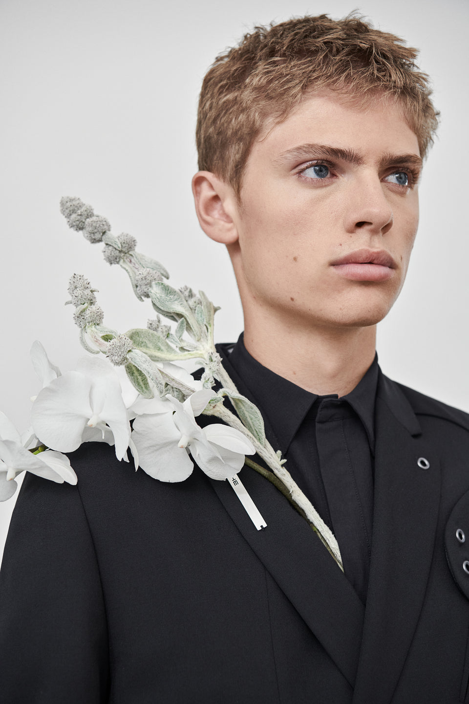 HELIOT EMIL_LOOKBOOK_SS22_MW_02