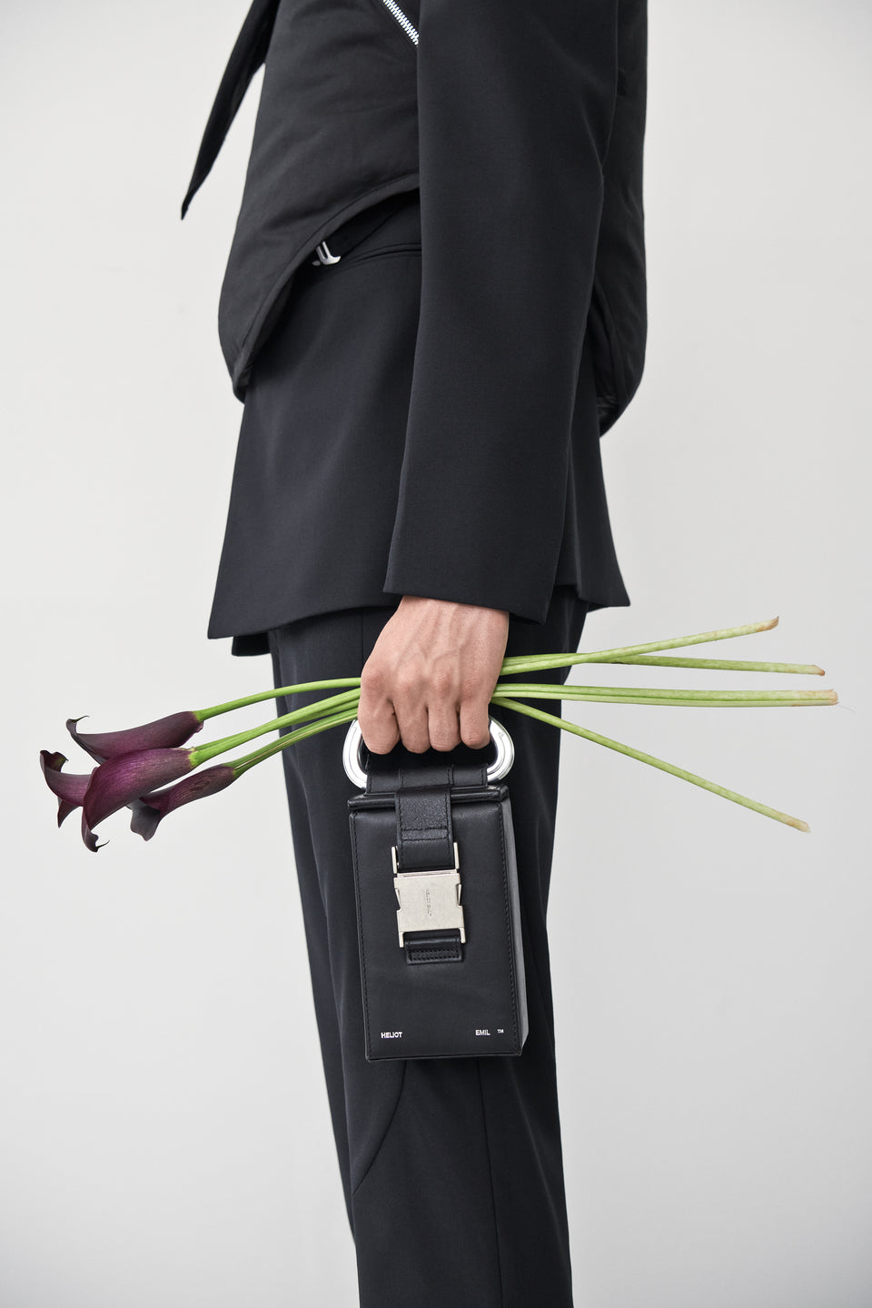 HELIOT EMIL_LOOKBOOK_SS22_MW_09