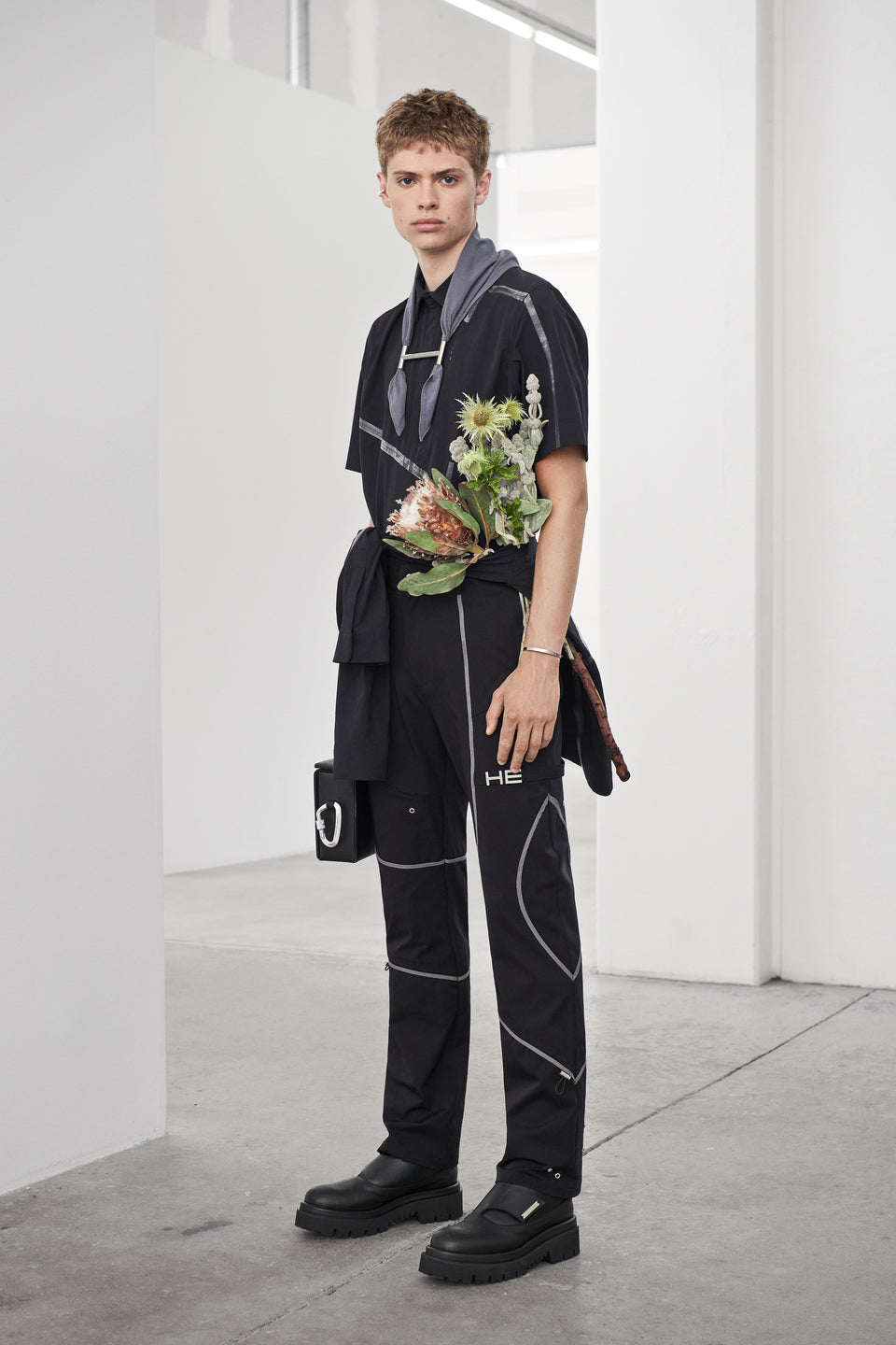 HELIOT EMIL_LOOKBOOK_SS22_MW_17