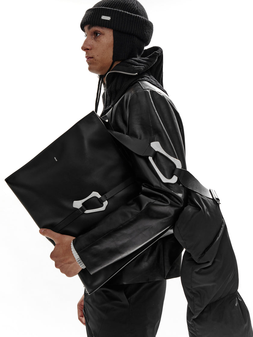 HE, product: CHIME BEANIE (Fig. 4)