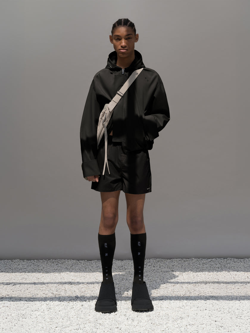 HE, product: AKHAL JACKET (Fig. 9)