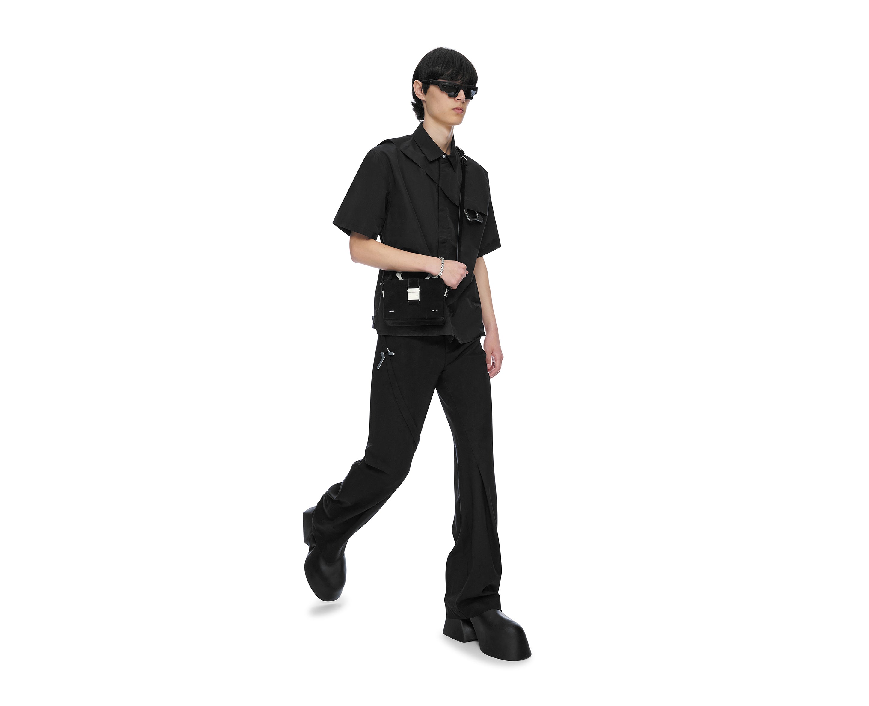 HE, product: LUMINOUS TAILORED TROUSERS (Fig. 5)