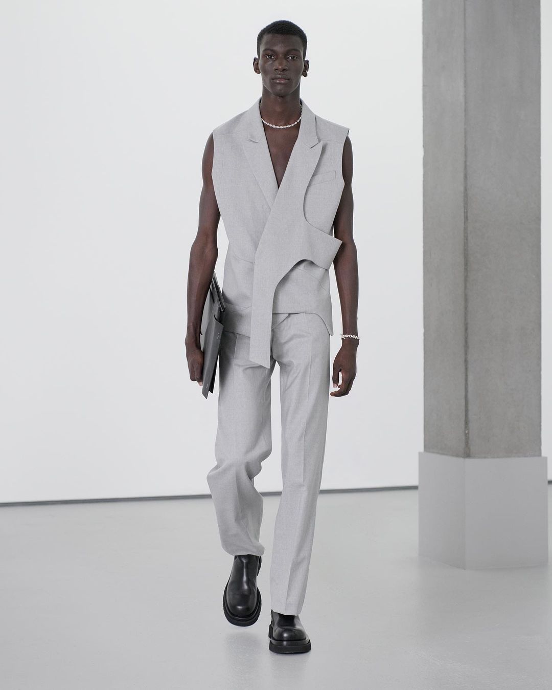 HELIOT EMIL_product-module