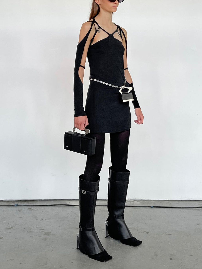 HE, product: MOONSOON DRESS (Fig. 13)