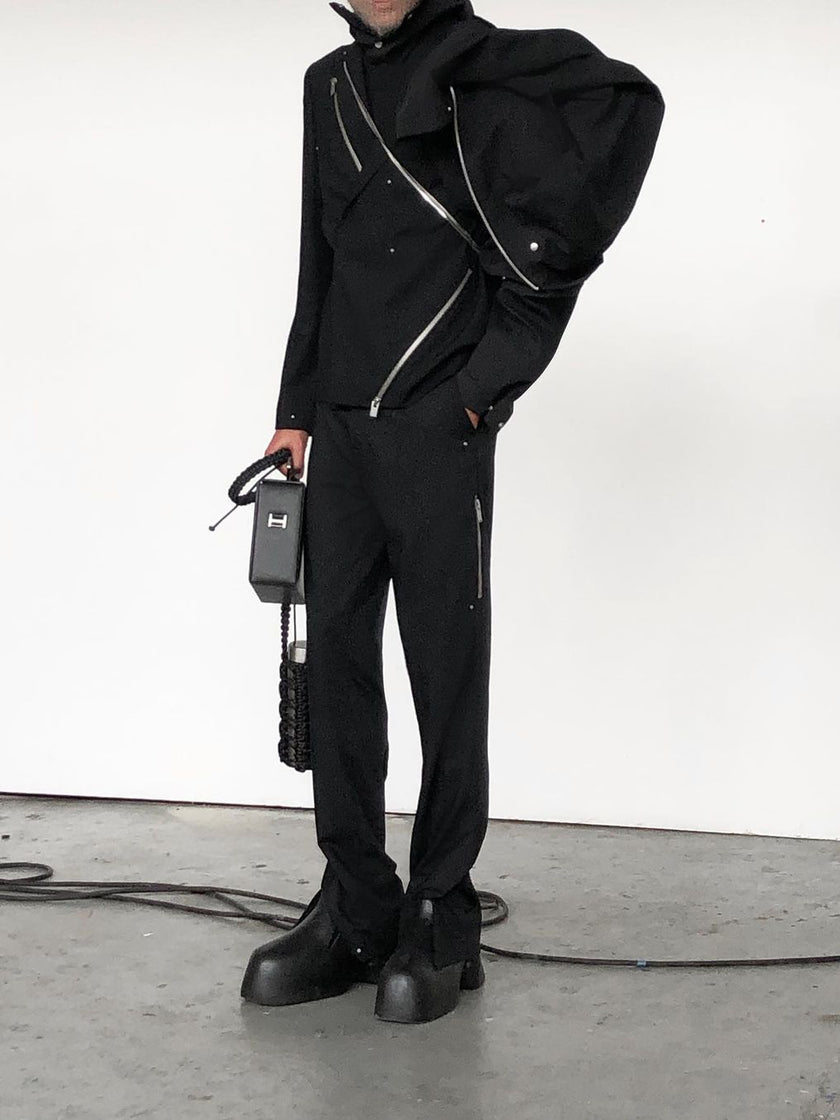 HE, product: LUCENT TAILORED JACKET (Fig. 12)