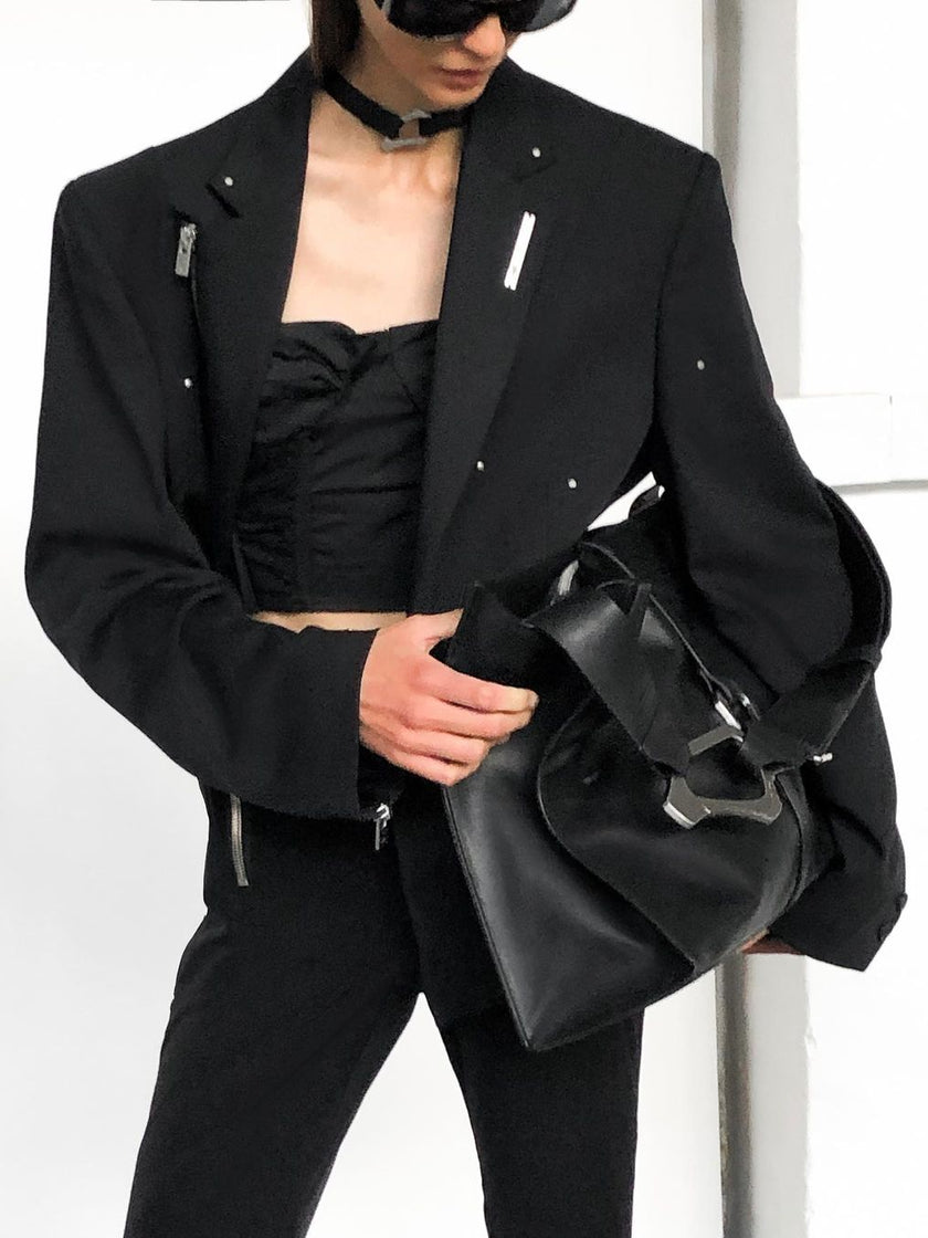 HE, product: LUCENT TAILORED JACKET (Fig. 14)