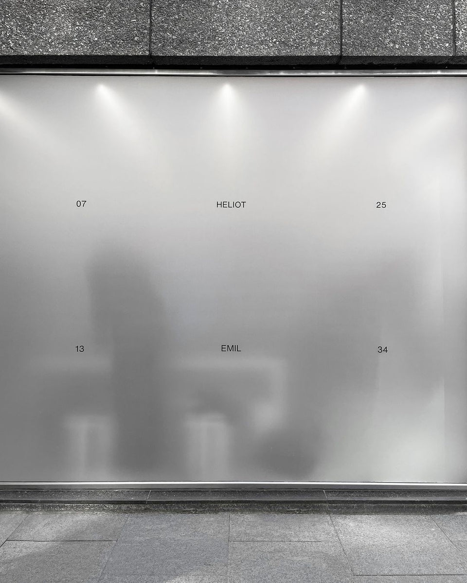 HELIOT EMIL_STORE_IMG_OUTSIDE_WINDOW_21.JPG