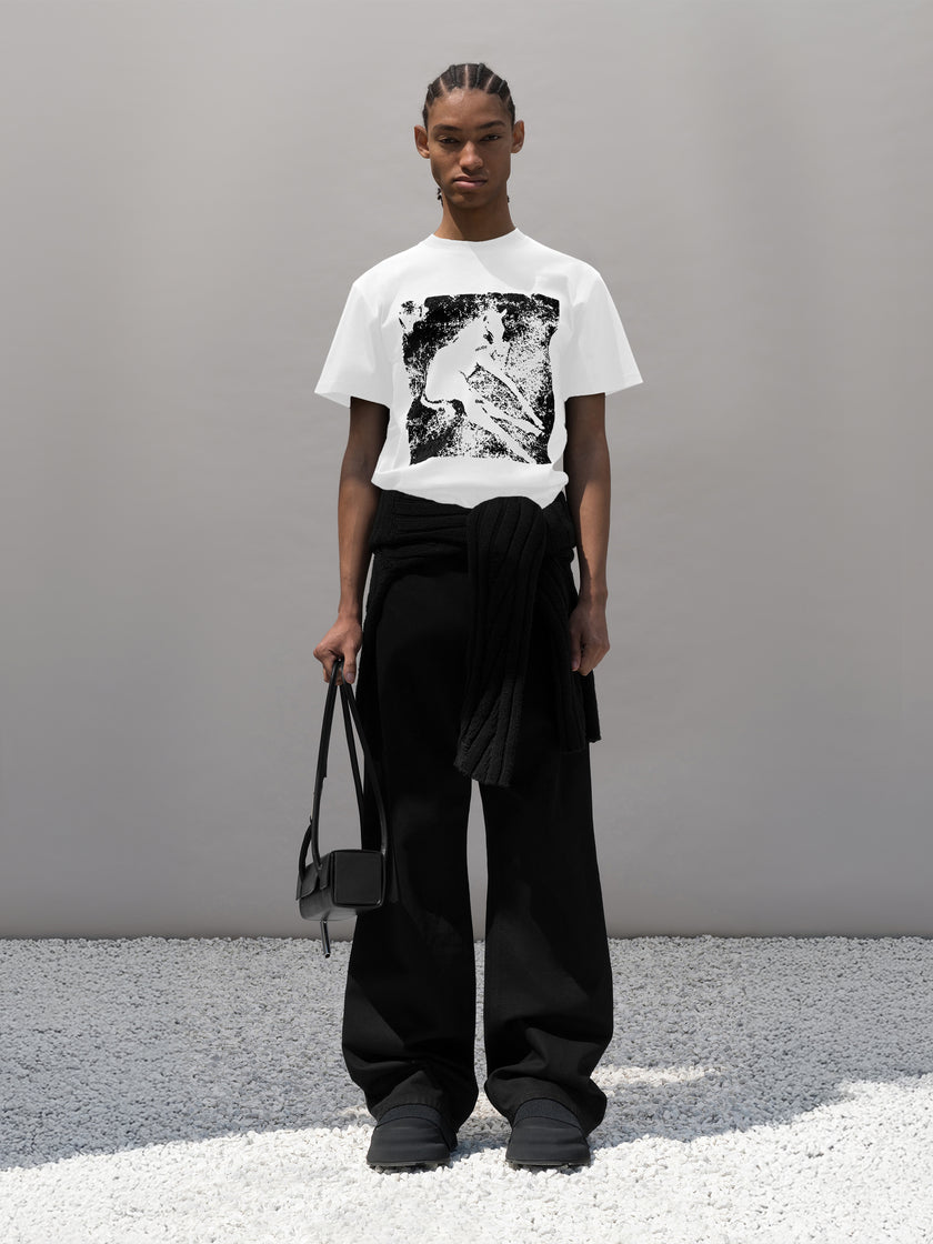 HE, product: FOAL TSHIRT (Fig. 7)