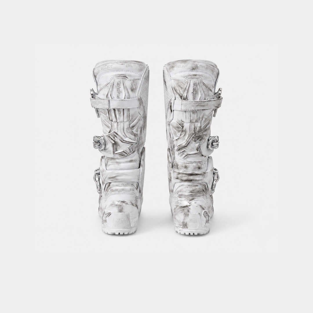 HE, product: IGNITE BOOTS (Fig. 7)