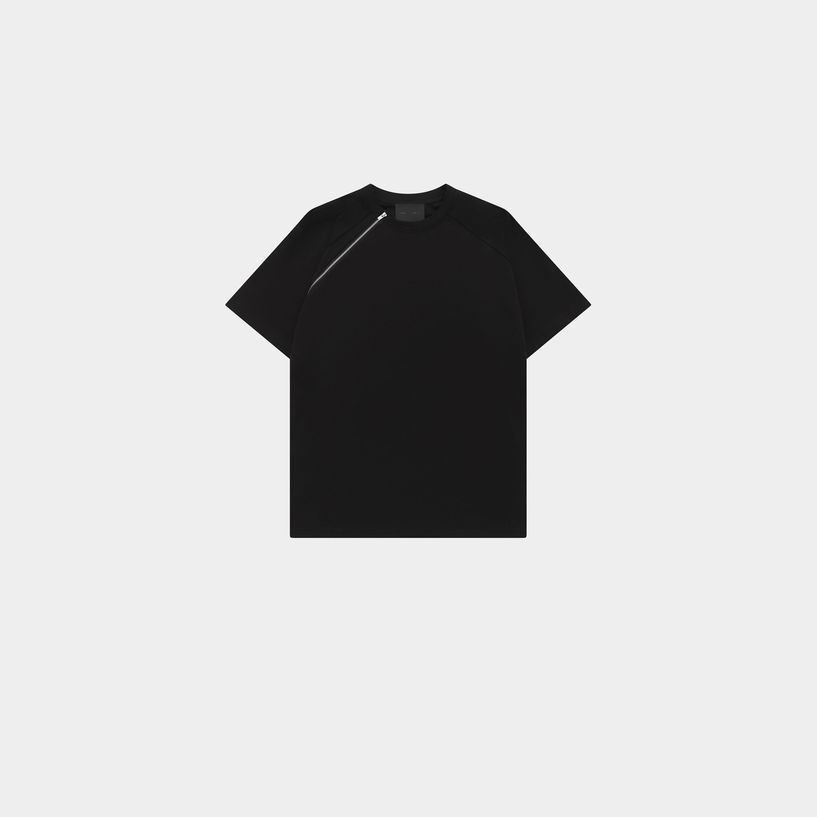 HE, product: SEQUENCE ZIP T-SHIRT (Fig. 1)