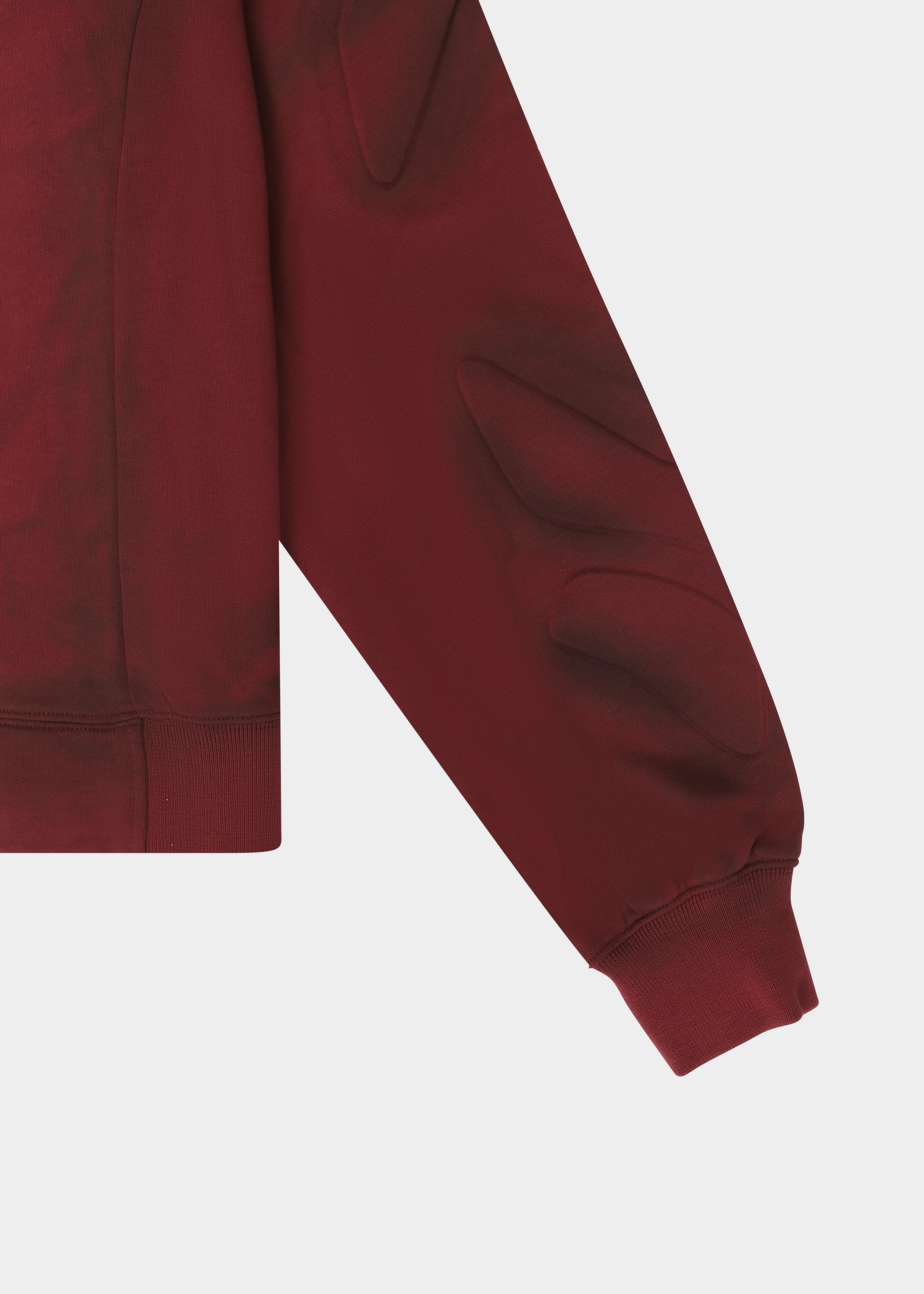 HE, product: KINETIC CREWNECK (Fig. 2)