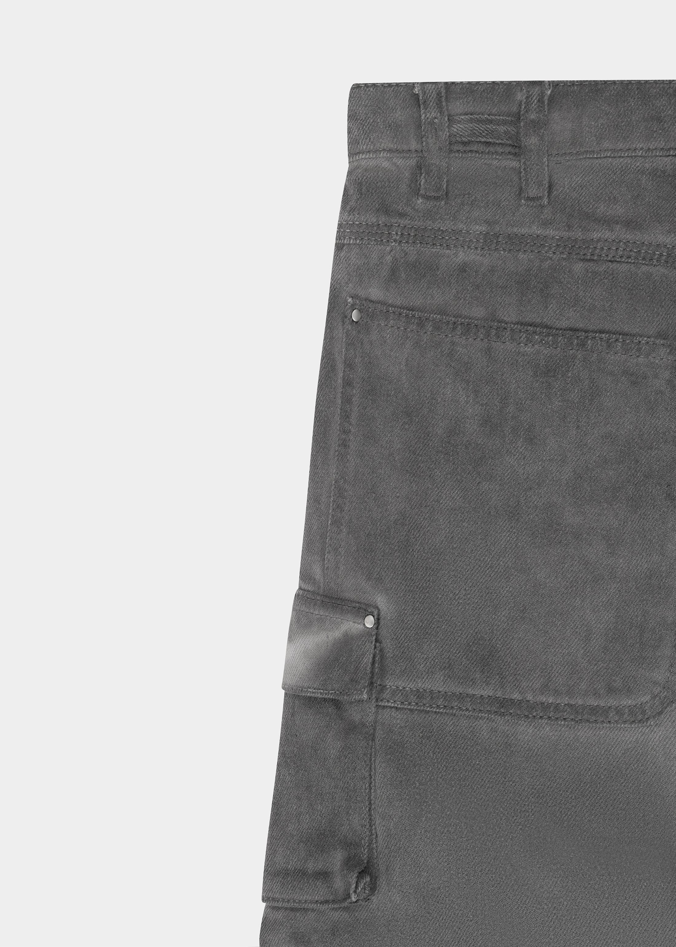 HE, product: WASHED GREY CARGO TROUSERS (Fig. 9)