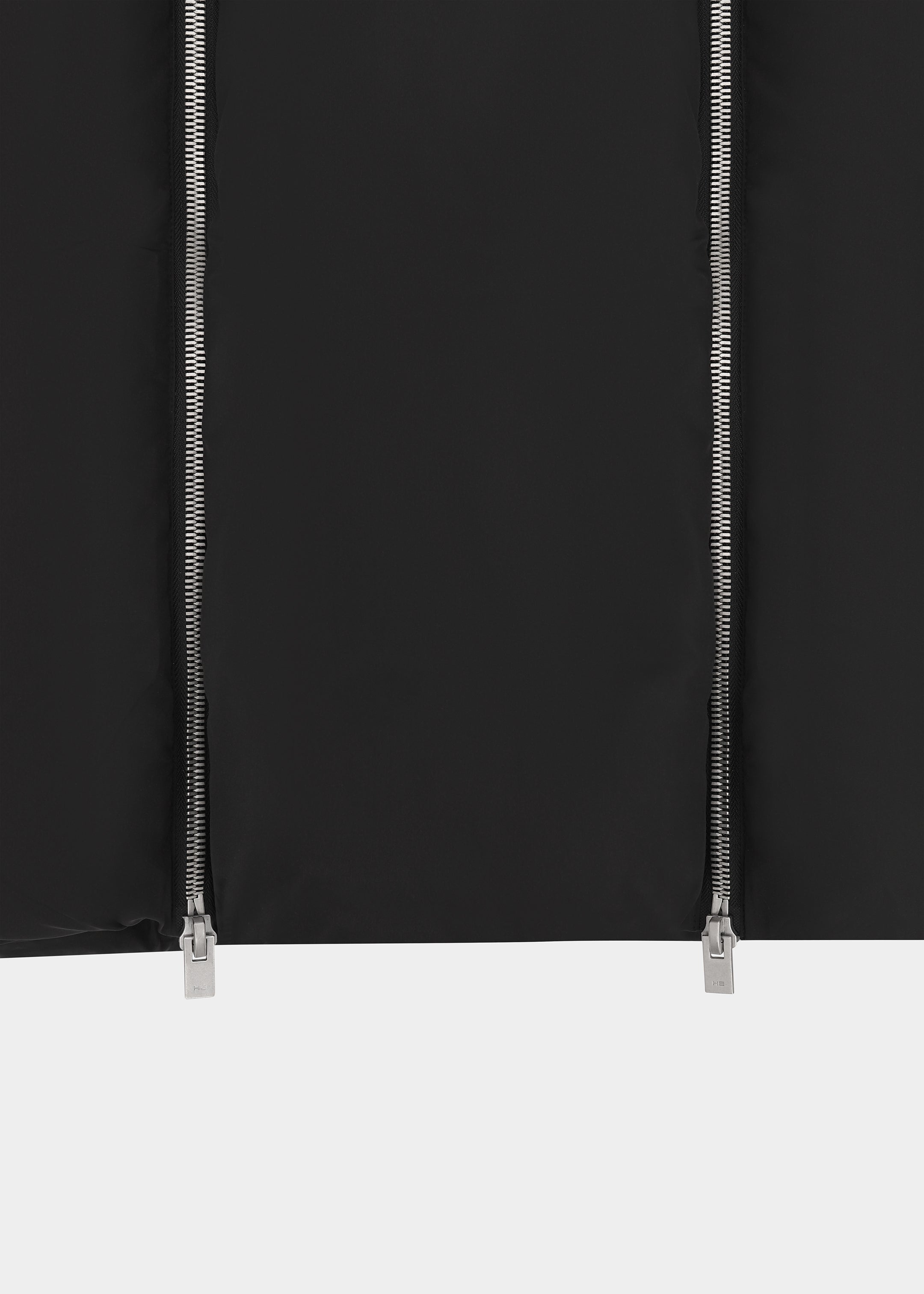 HE, product: COR DOWN JACKET (Fig. 7)