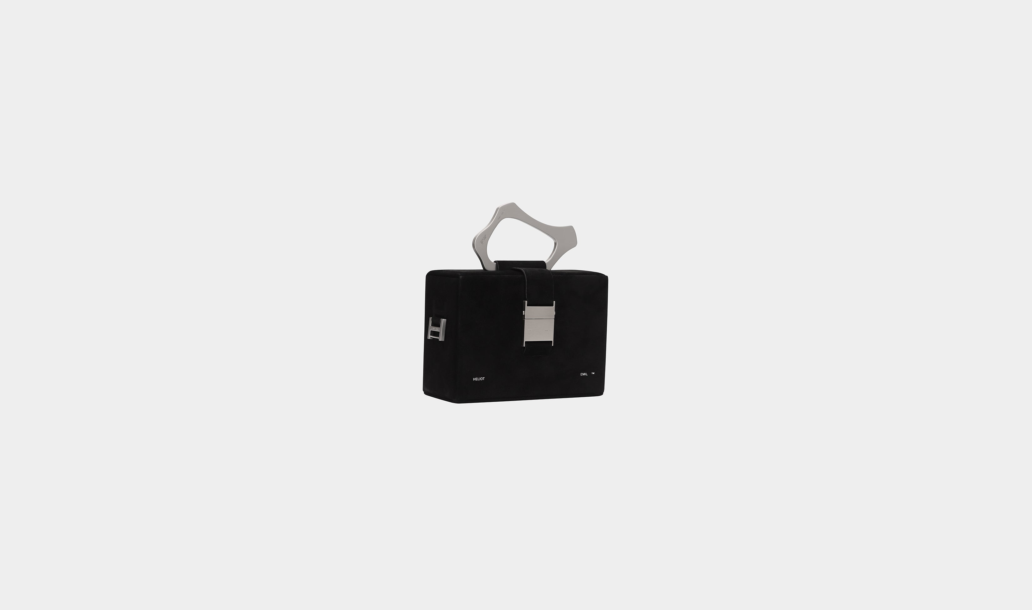 HE, product: SUEDE SOLELY BOX BAG (Fig. 6)