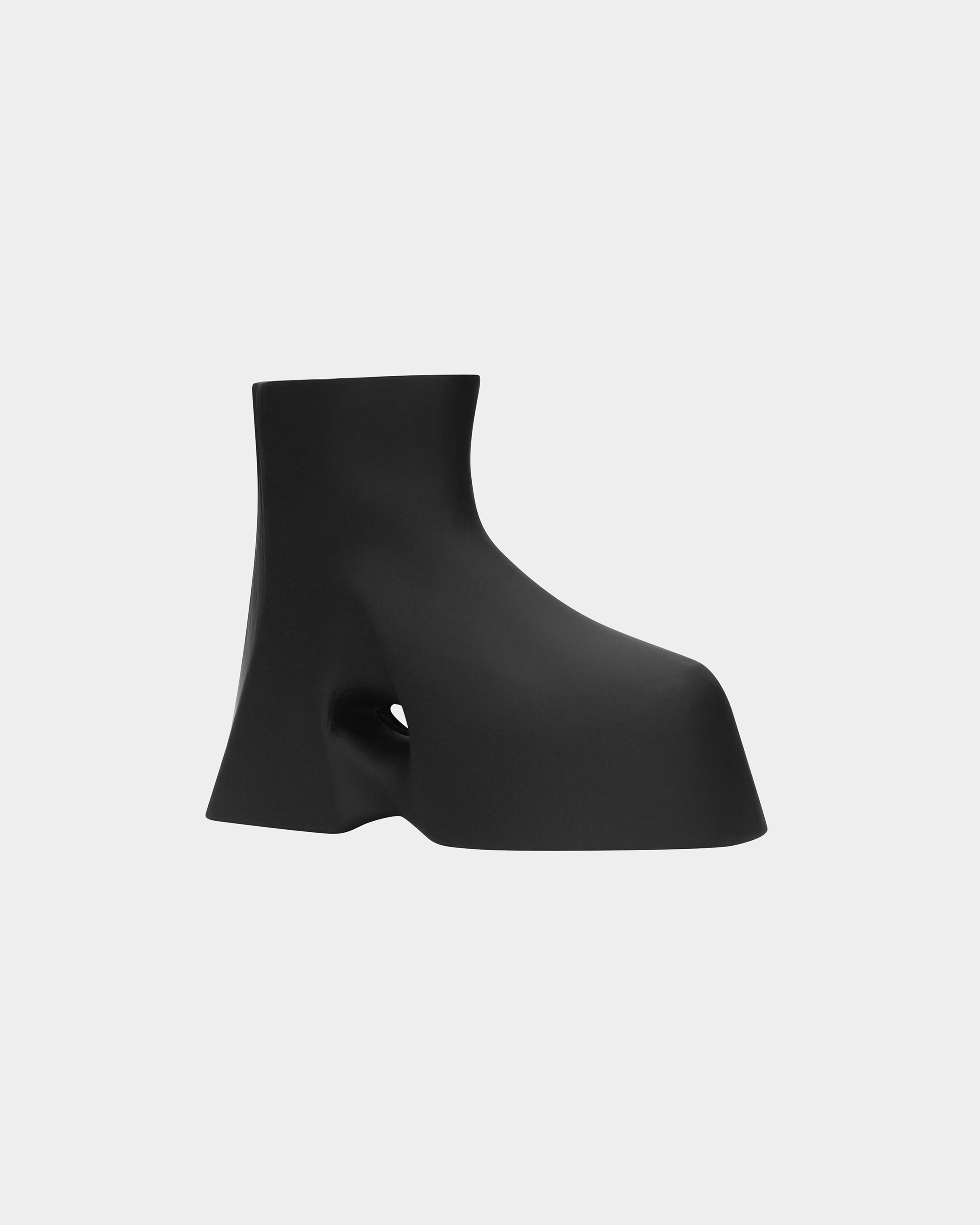 HELIOT EMIL ++ SCRY BOOT