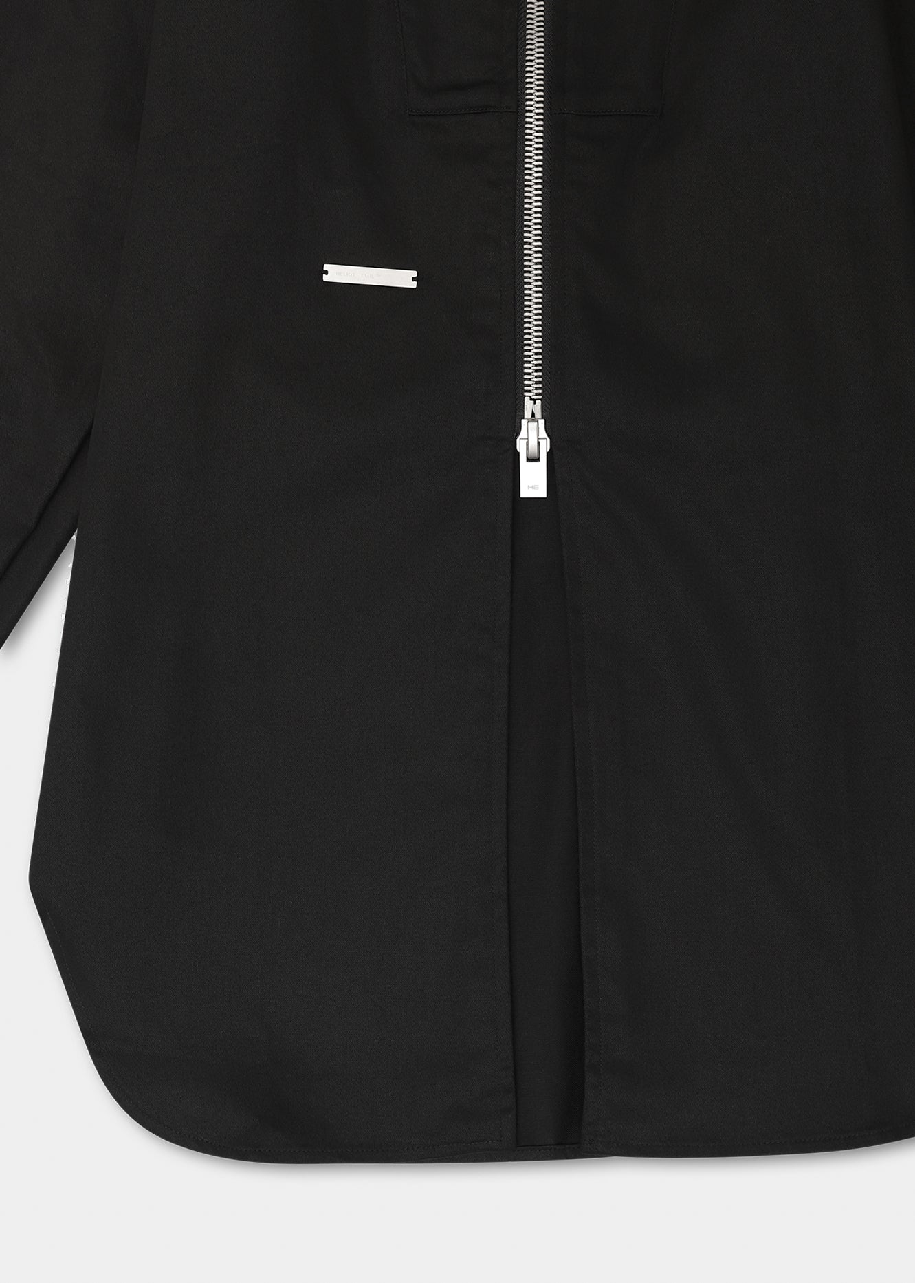 HE, product: EREMETIC LS SHIRT (Fig. 9)