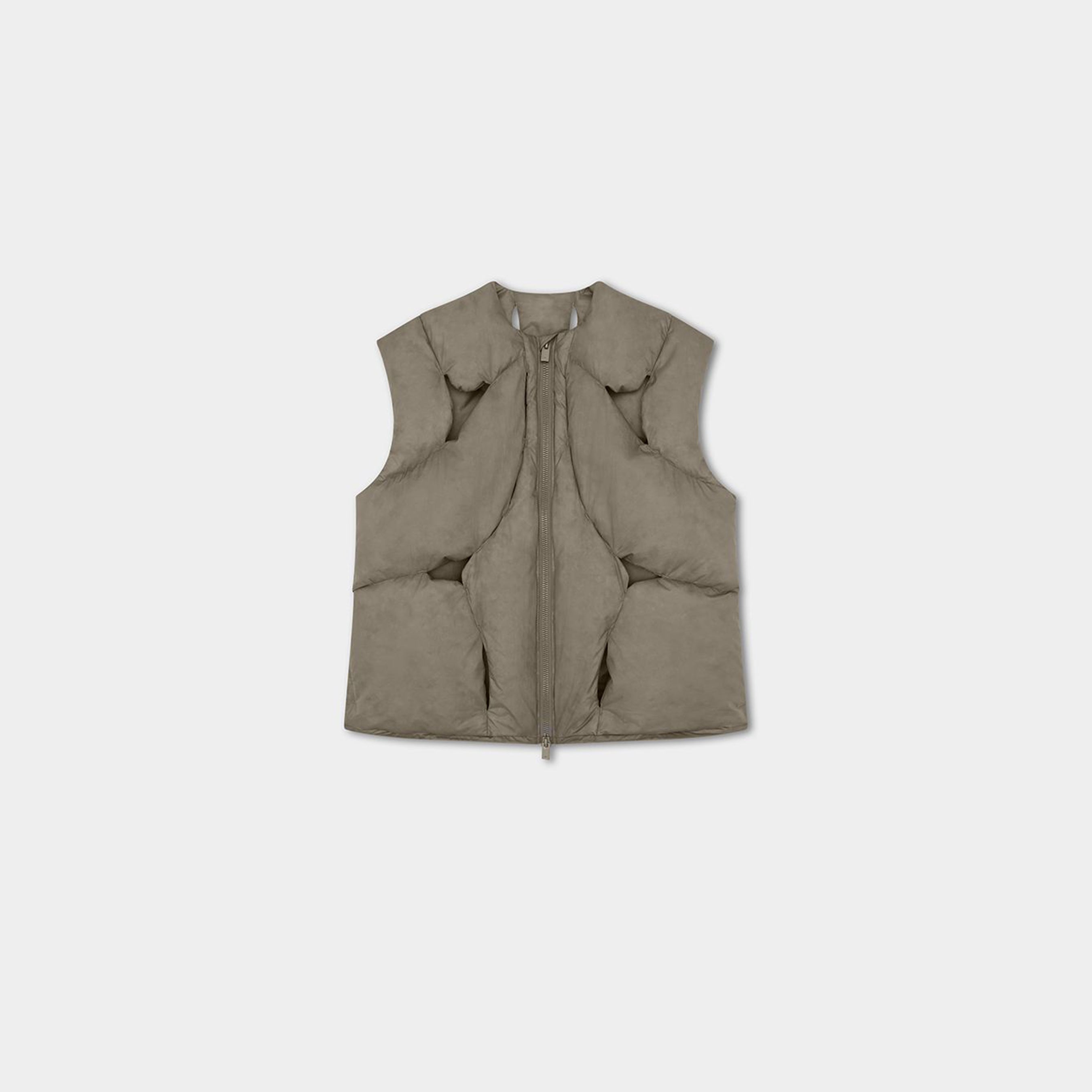 HE, product: SOLSTICE PADDED VEST (Fig. 1)