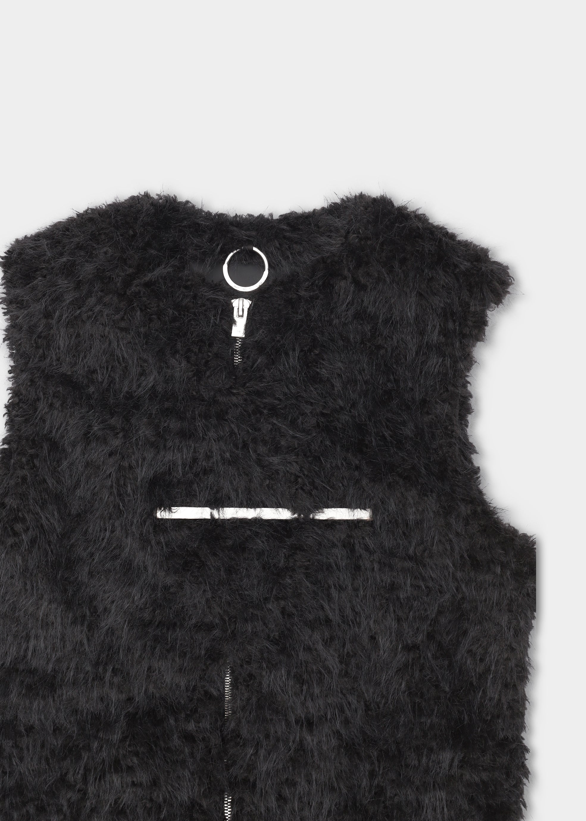 HE, product: VANTA VEST (Fig. 9)