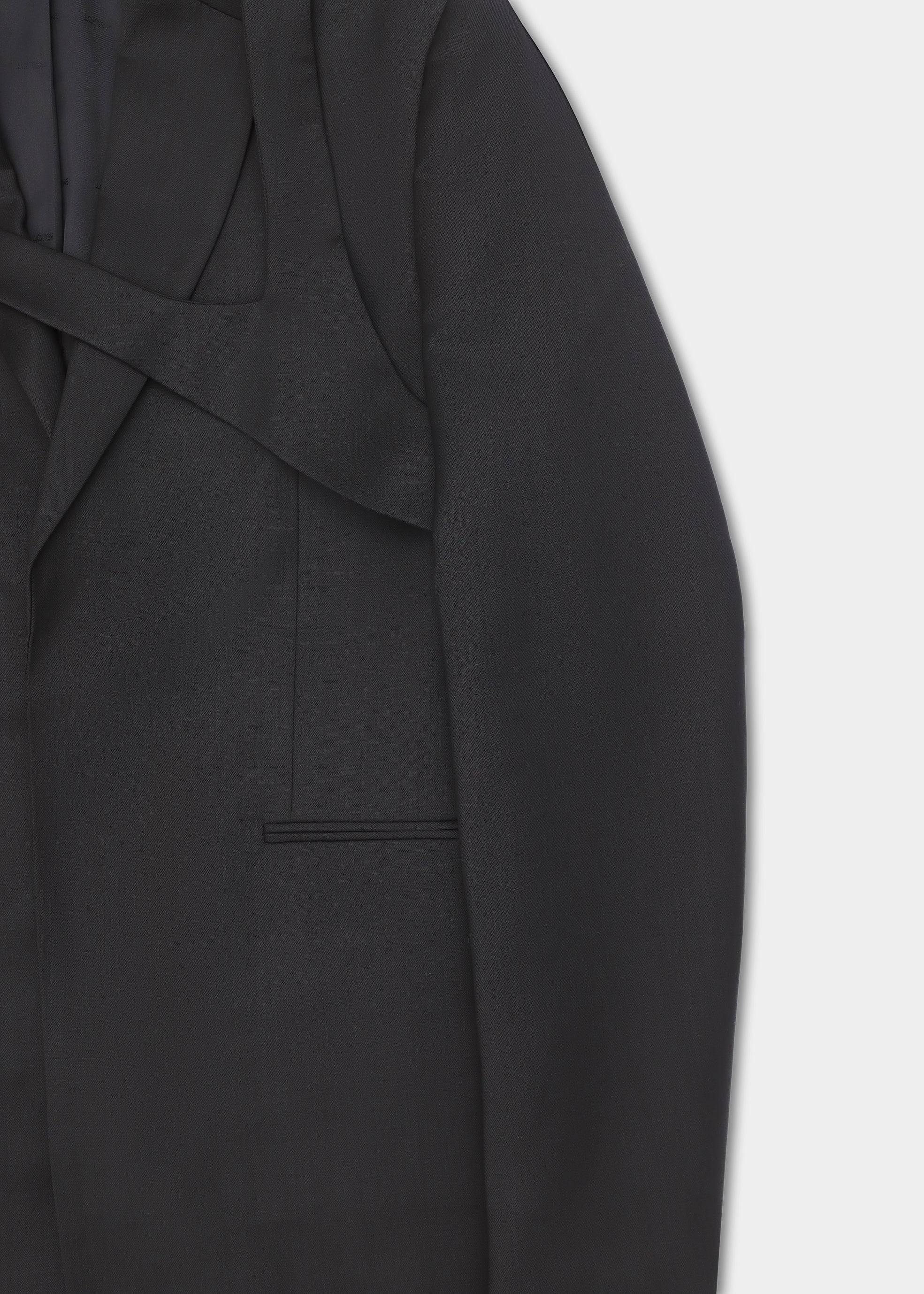 HE, product: GLASSINE BLAZER IN WOOL (Fig. 12)