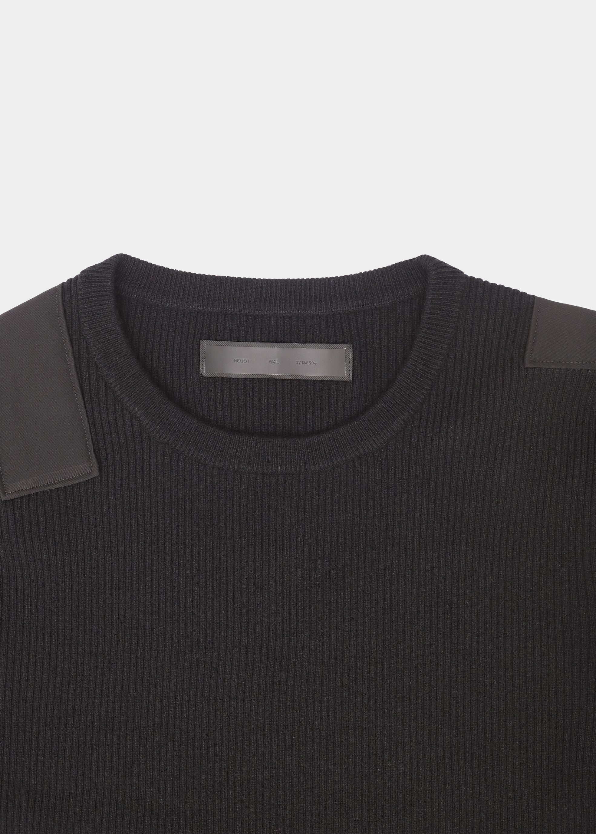 HE, product: GLARE KNIT IN WOOL (Fig. 8)