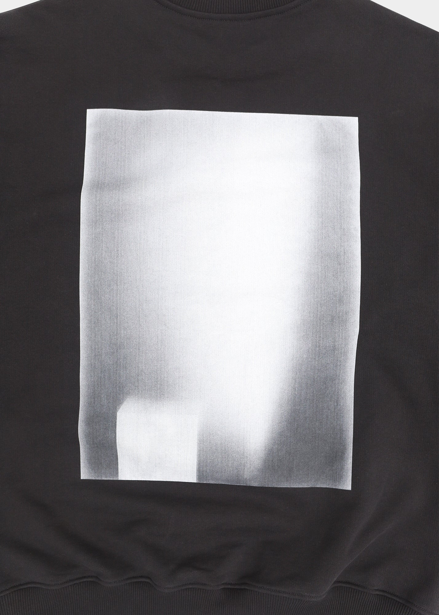 HE, product: PHOTON SWEATSHIRT (Fig. 11)