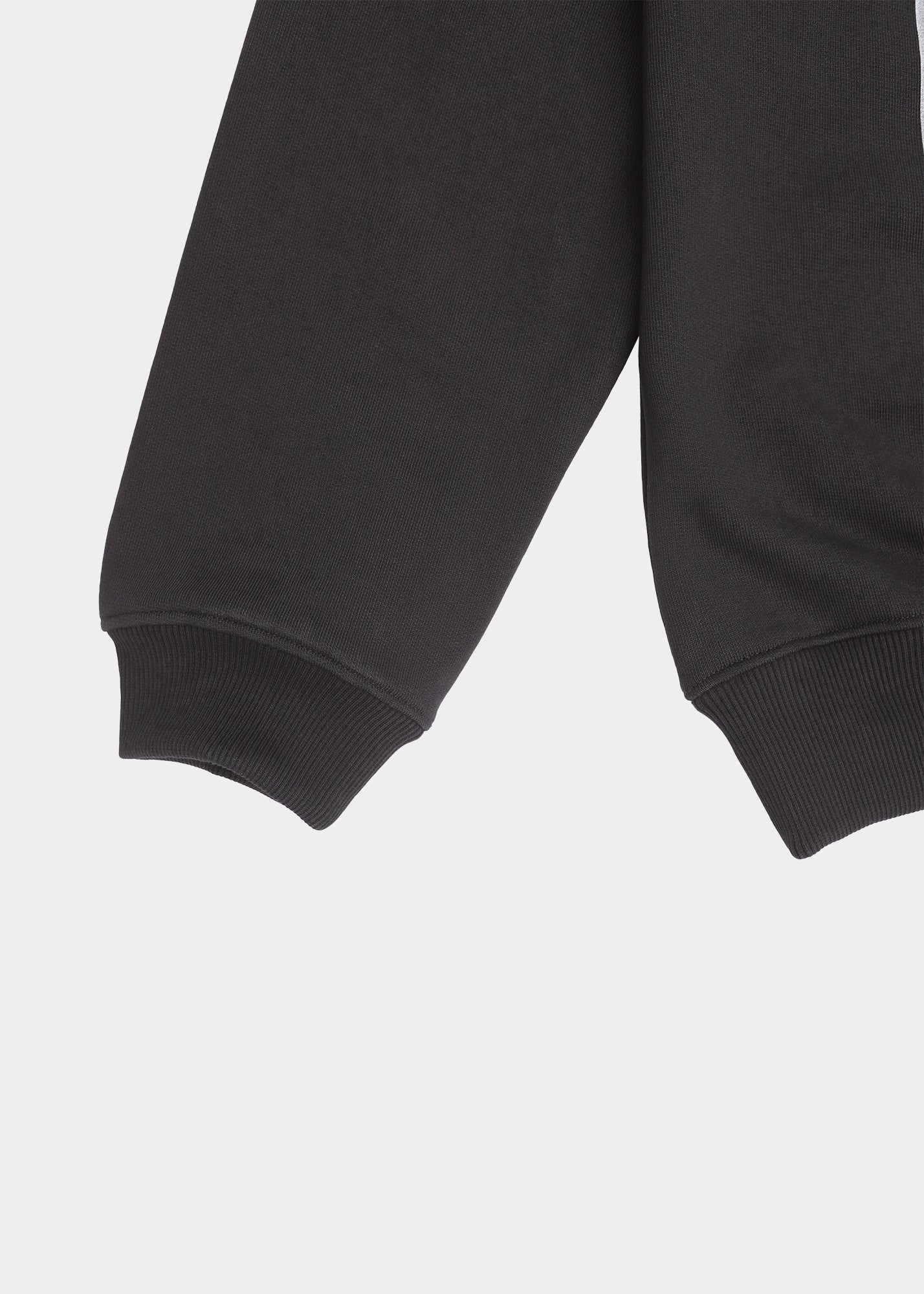 heliot emil 25ss ブラック長袖カットソー HELIOT EMIL cut-out long-sleeve Top | Black | FARFETCH