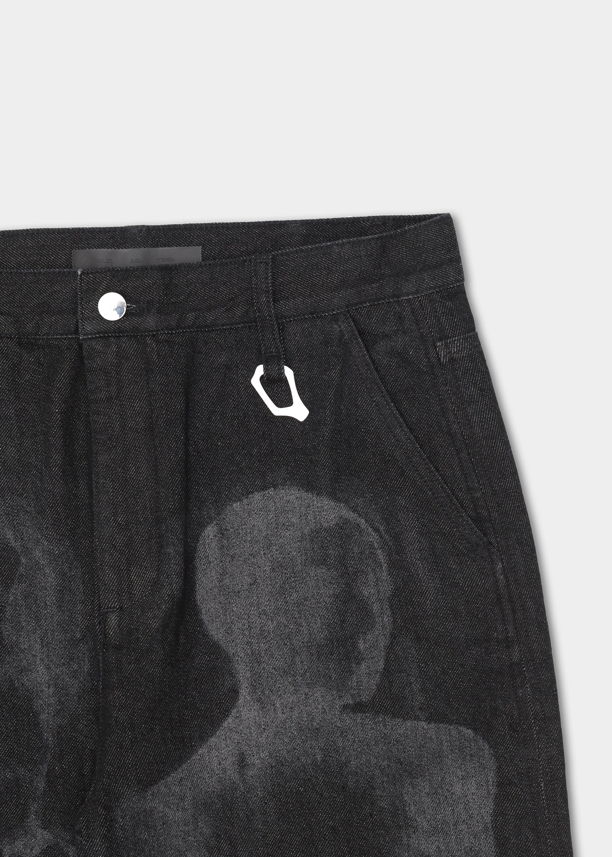 HE, product: BASALT DENIM LASER (Fig. 10)