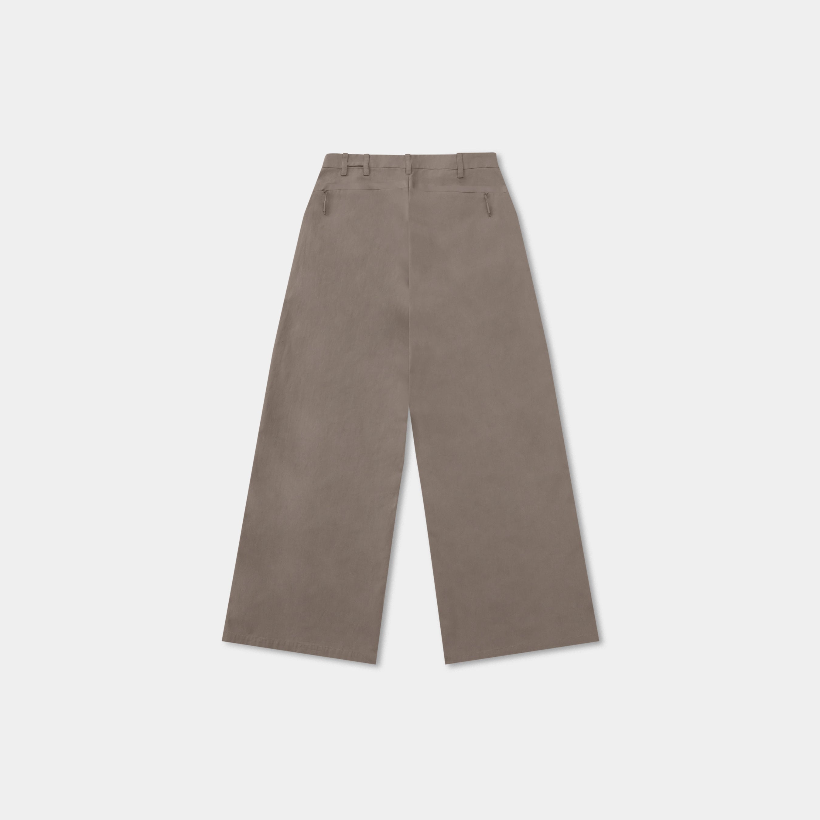HE, product: KATHEMERA PANTS (Fig. 8)