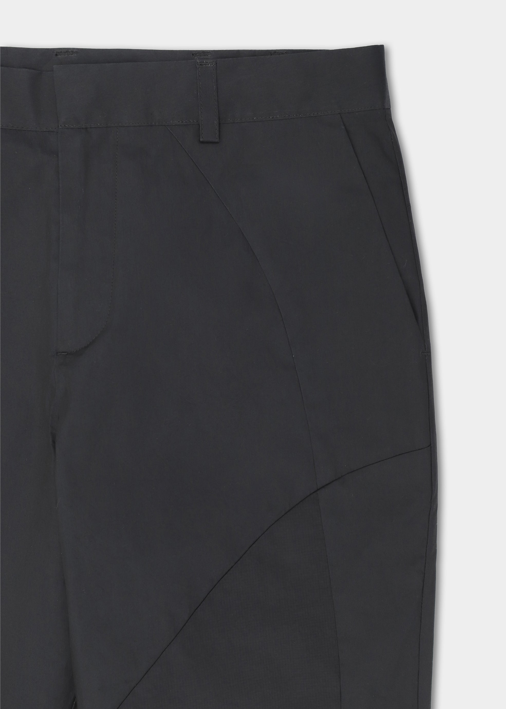 HE, product: POLARIZE TROUSERS (Fig. 7)