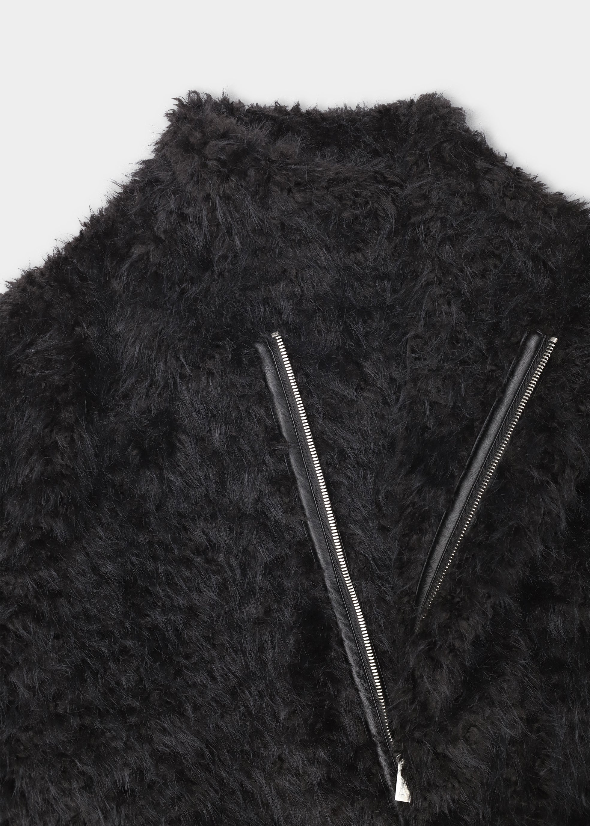 HE, product: VANTA JACKET (Fig. 13)