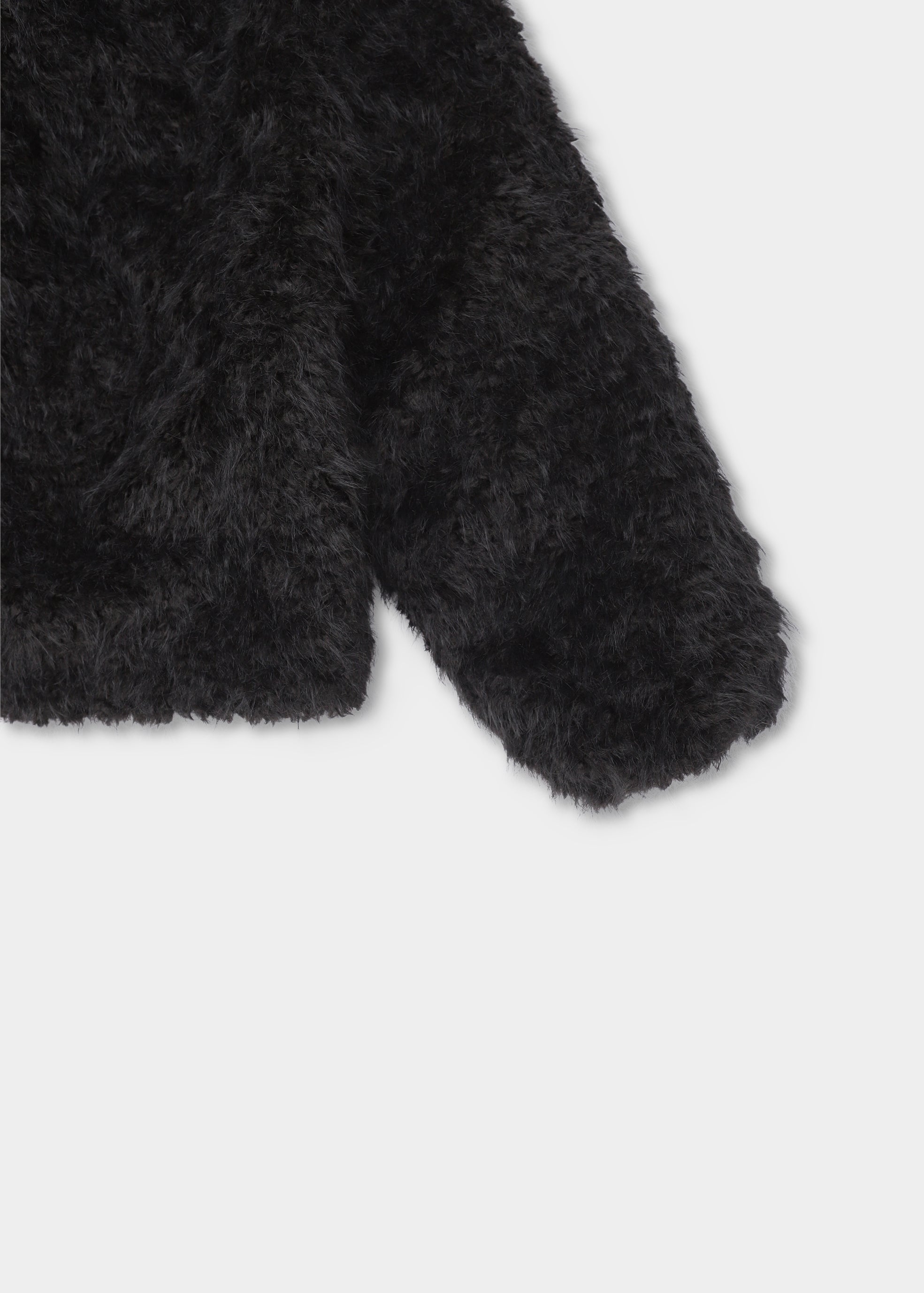 HE, product: VANTA JACKET (Fig. 10)