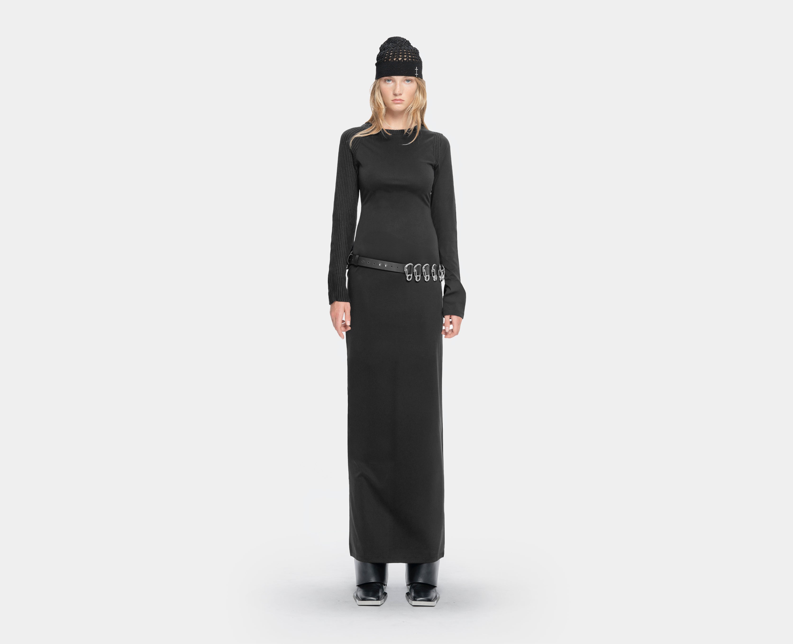HE, product: OBSCURA DRESS (Fig. 2)