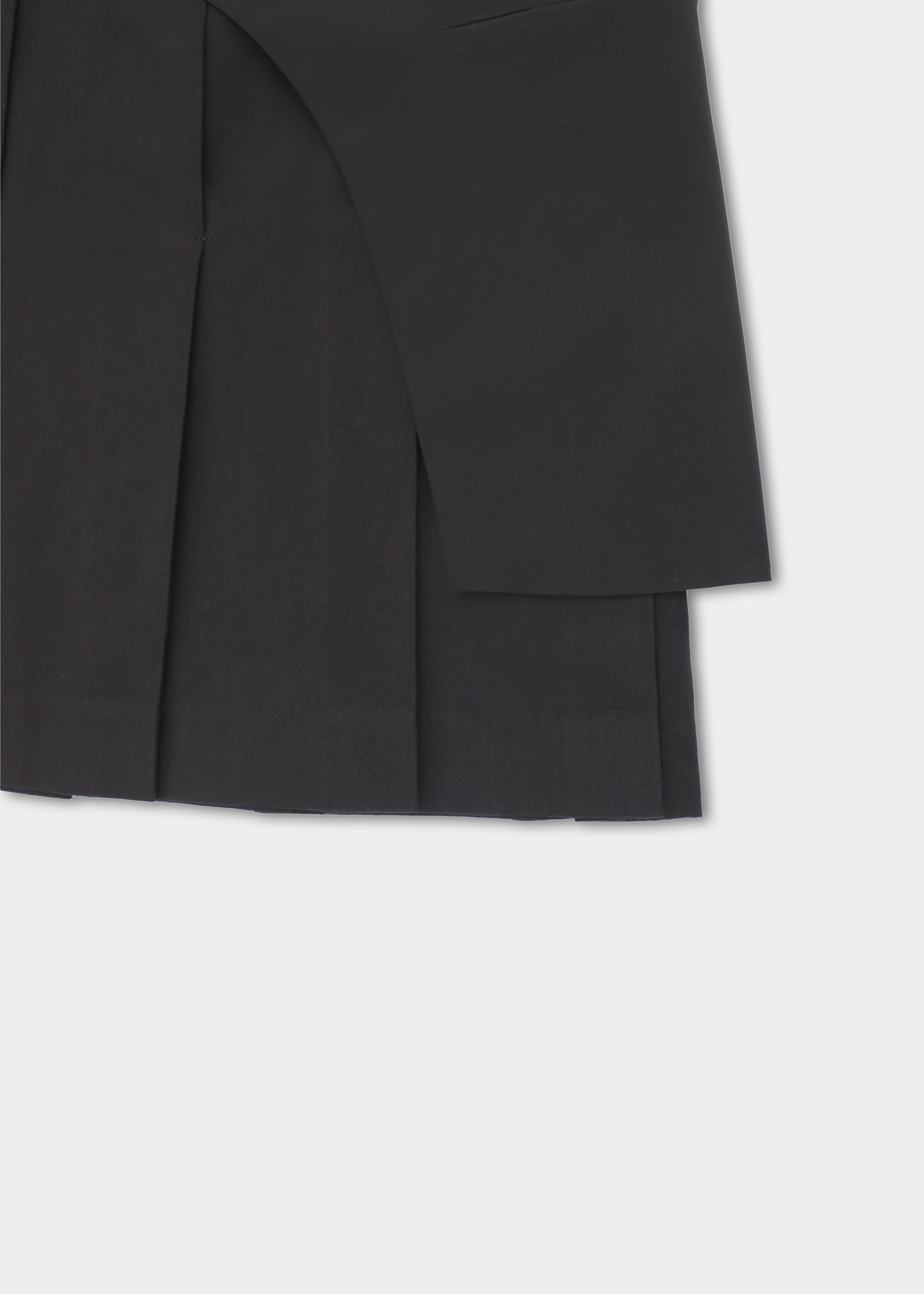 HE, product: PRISM SKIRT (Fig. 11)