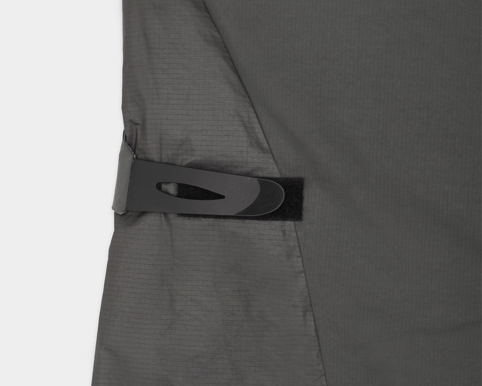 HE, product: POLARIZE SKIRT (Fig. 11)