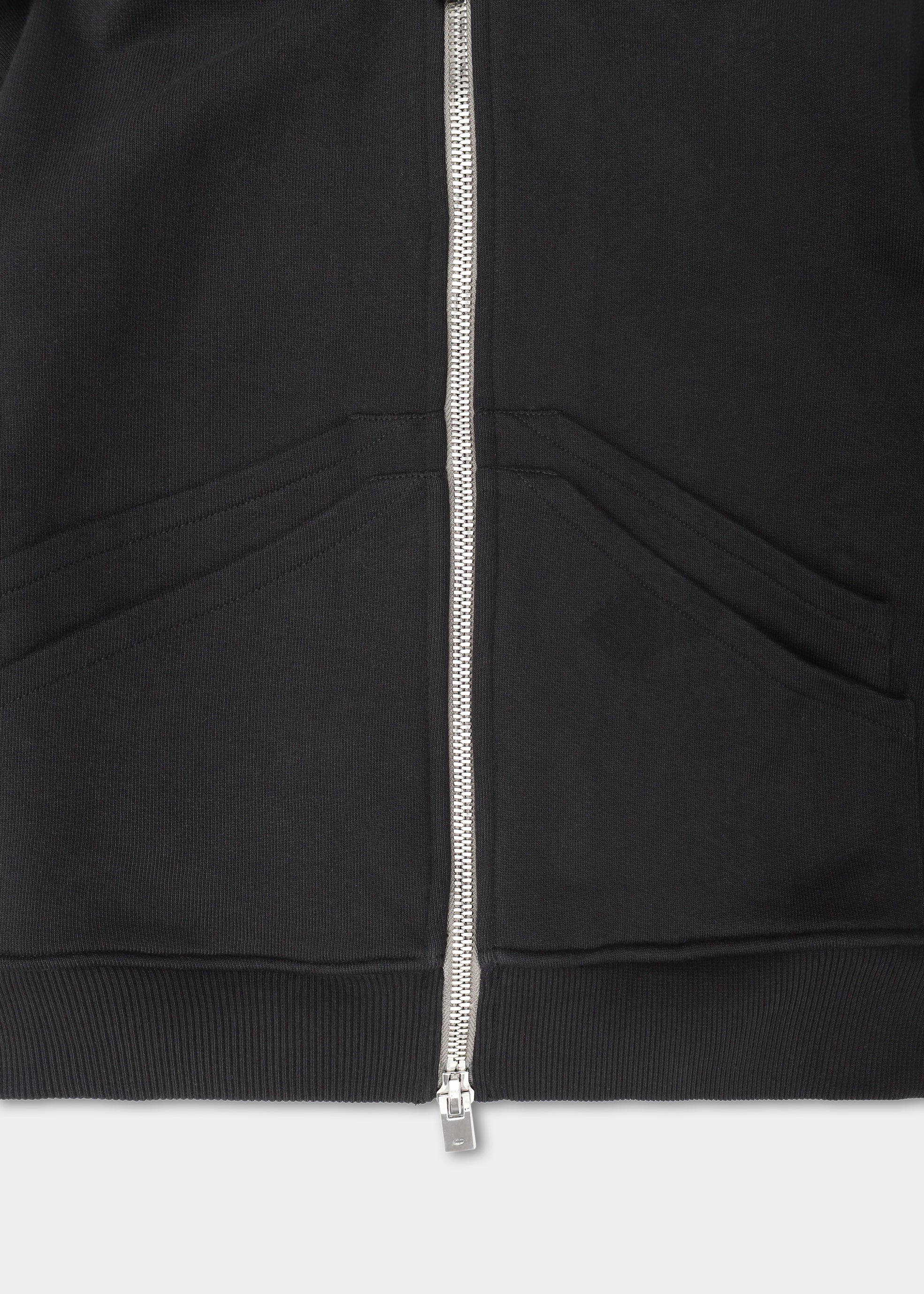 HE, product: SAROS HOODIE (Fig. 9)