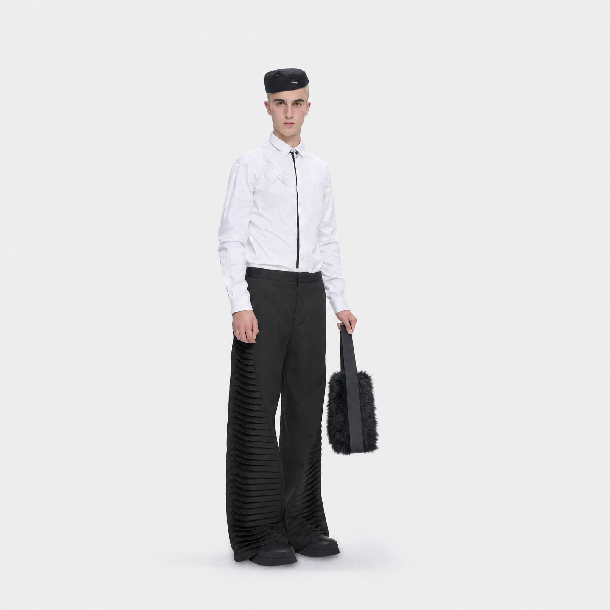 HE, product: VIBRAXIS SHIRT (Fig. 3)