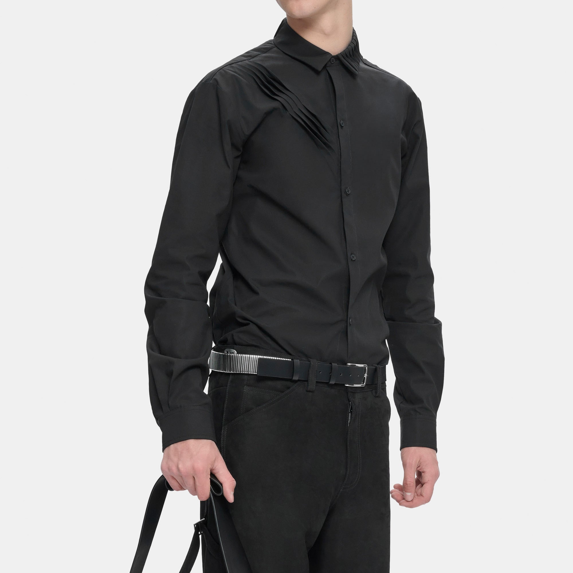 HE, product: VIBRAXIS SHIRT (Fig. 4)