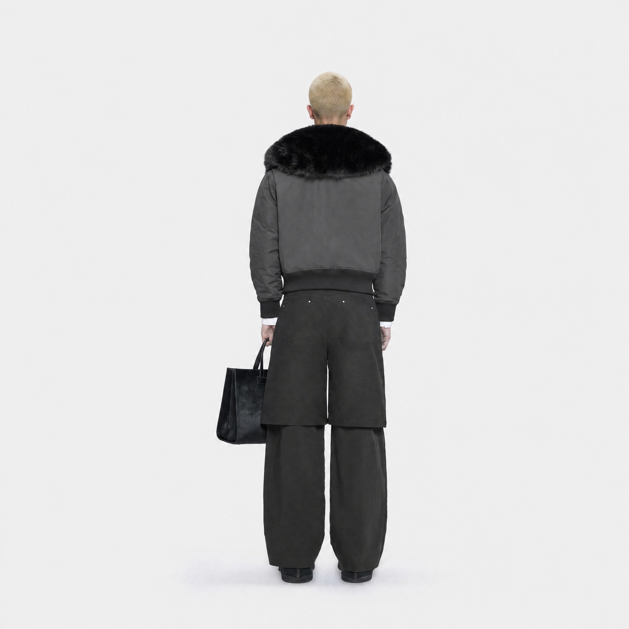 HE, product: SIBILANT BOMBER (Fig. 7)