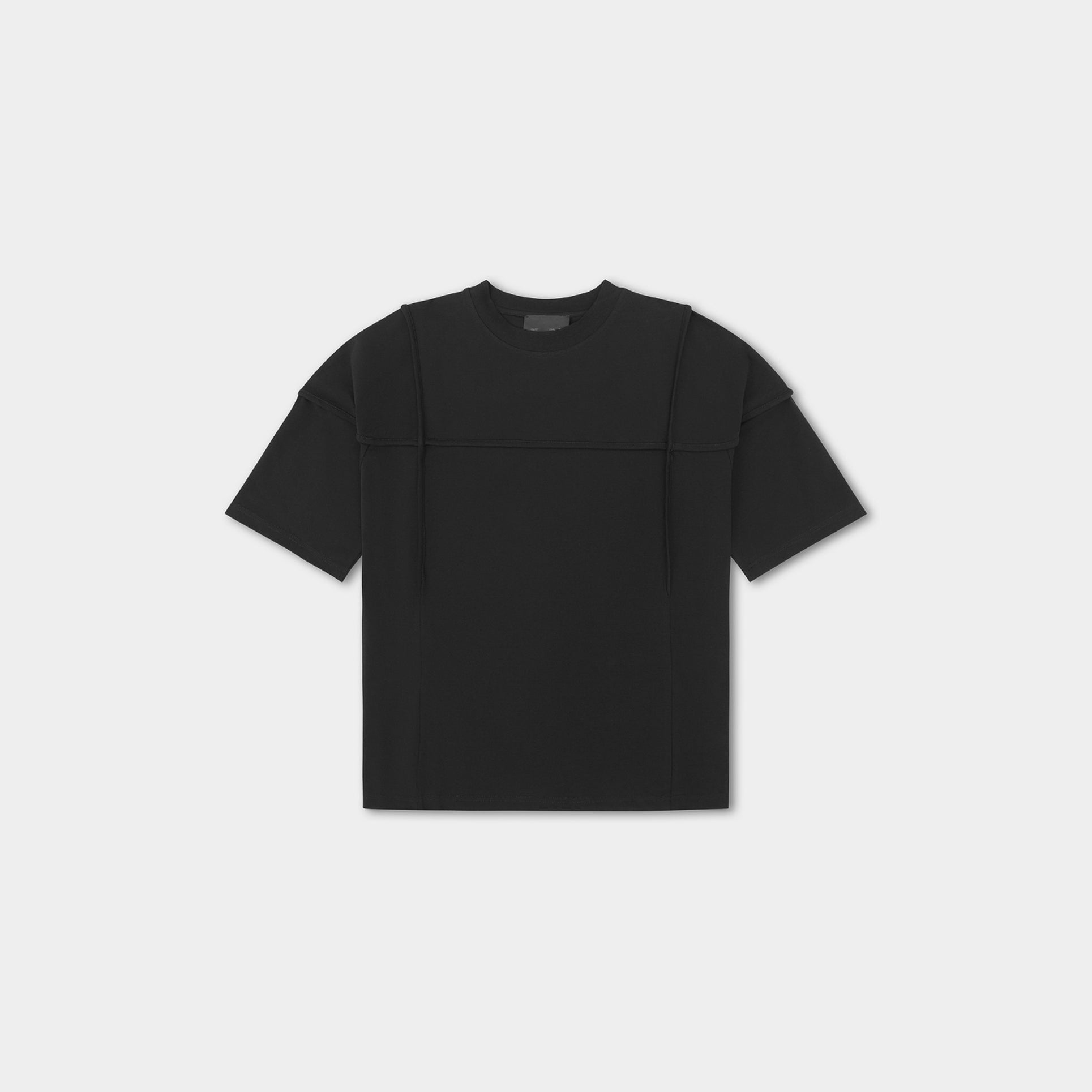 HE, product: NOSTRA T-SHIRT (Fig. 1)
