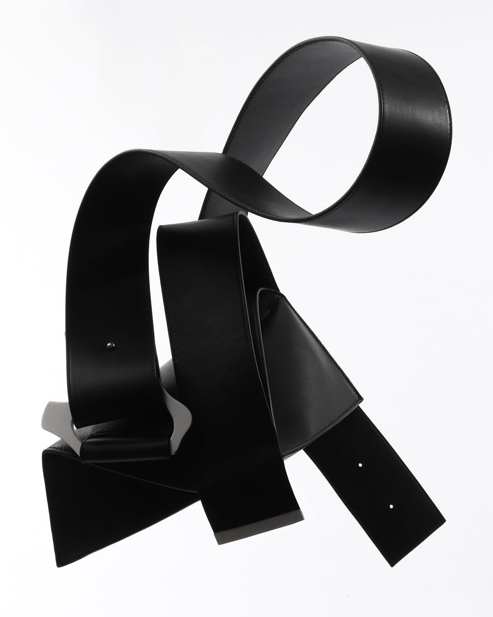 HELIOT EMIL_MAQUETTE_LEATHER_BAG_IMG01.jpg