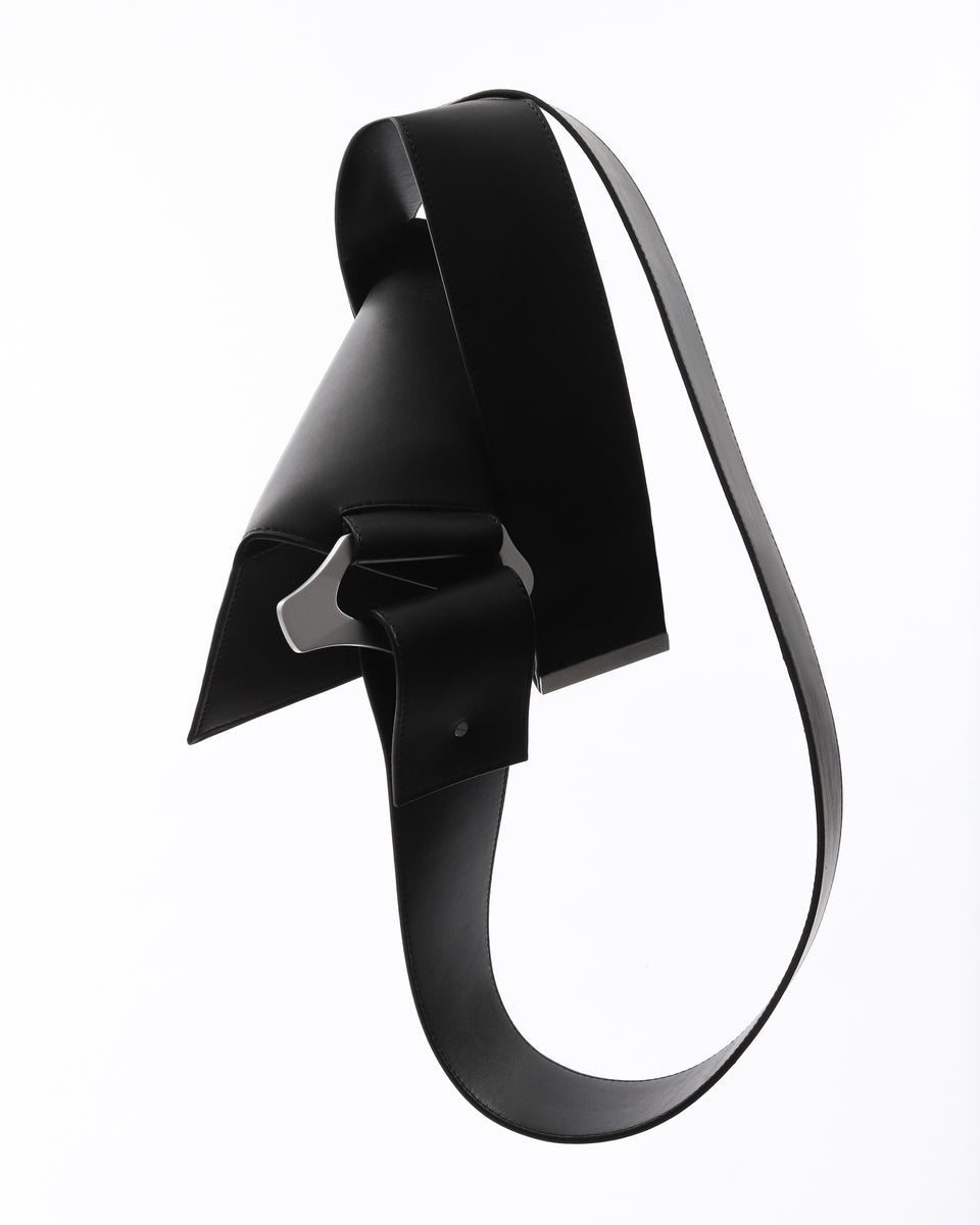 HELIOT EMIL_MAQUETTE_LEATHER_BAG_IMG04.jpg