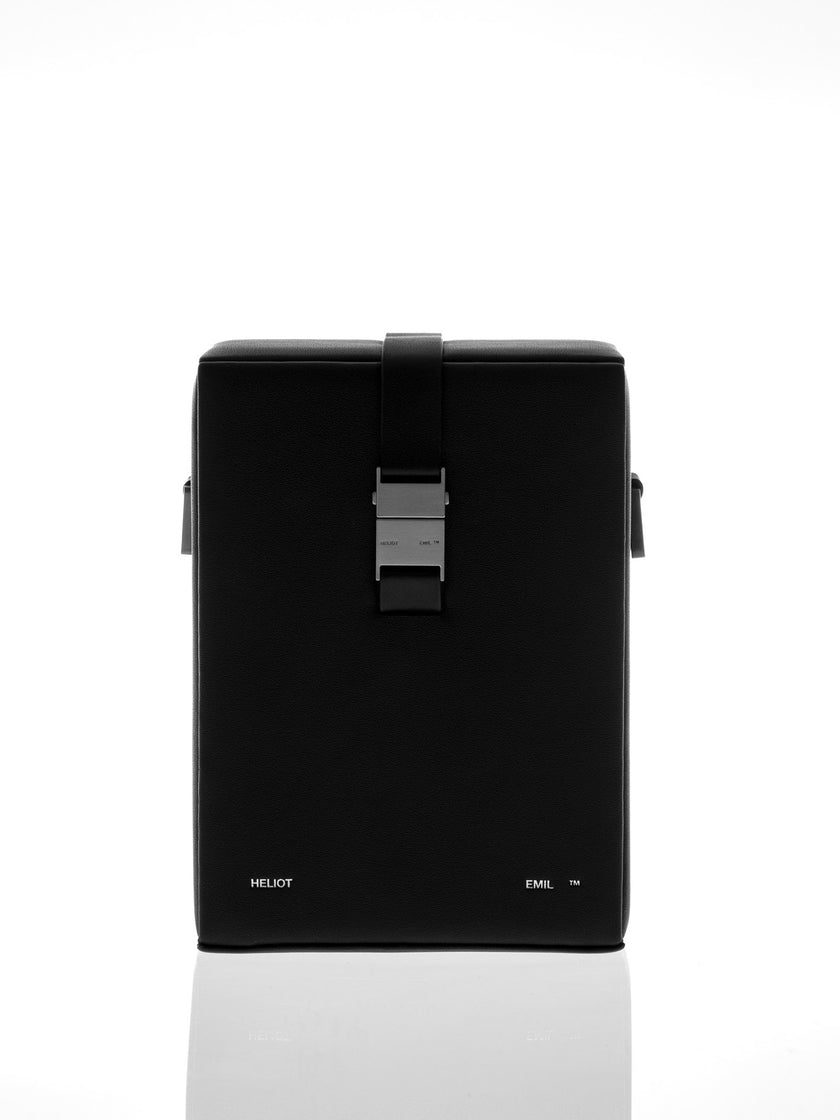 HE, product: OVERT BOX BAG (Fig. 12)