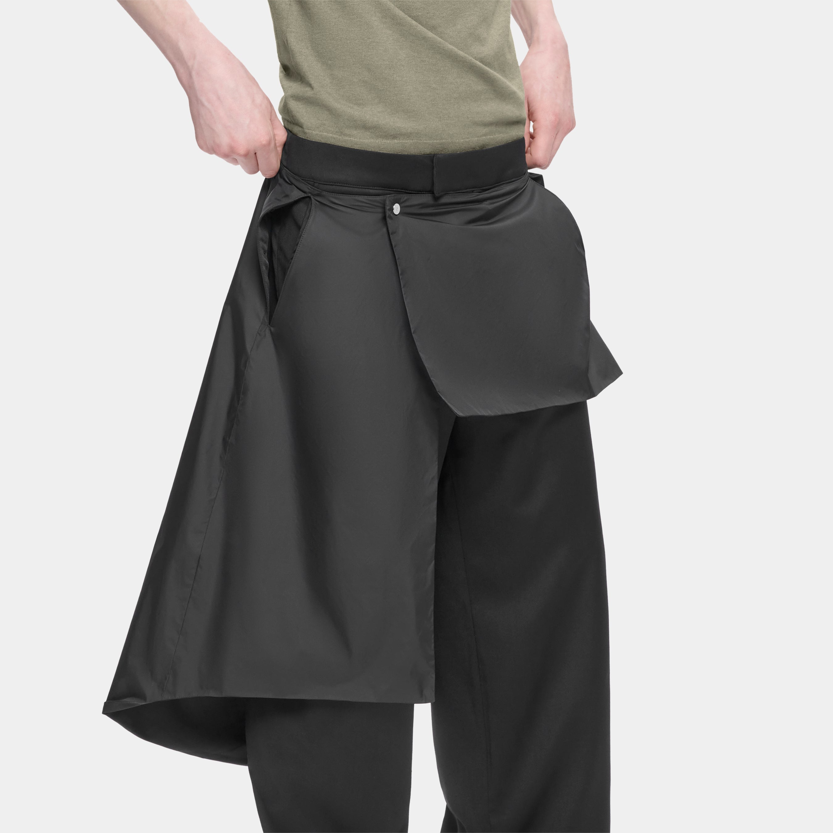 HE, product: LEVADE TAILORED TROUSERS (Fig. 8)