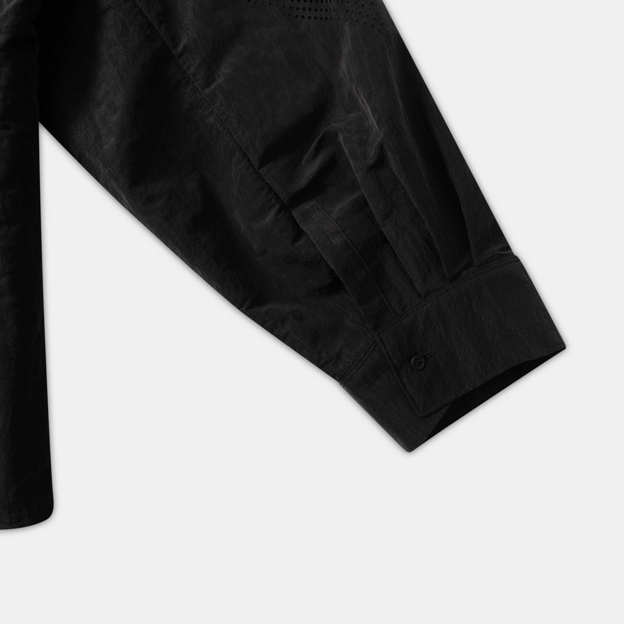 HE, product: VITAL LS SHIRT (Fig. 10)