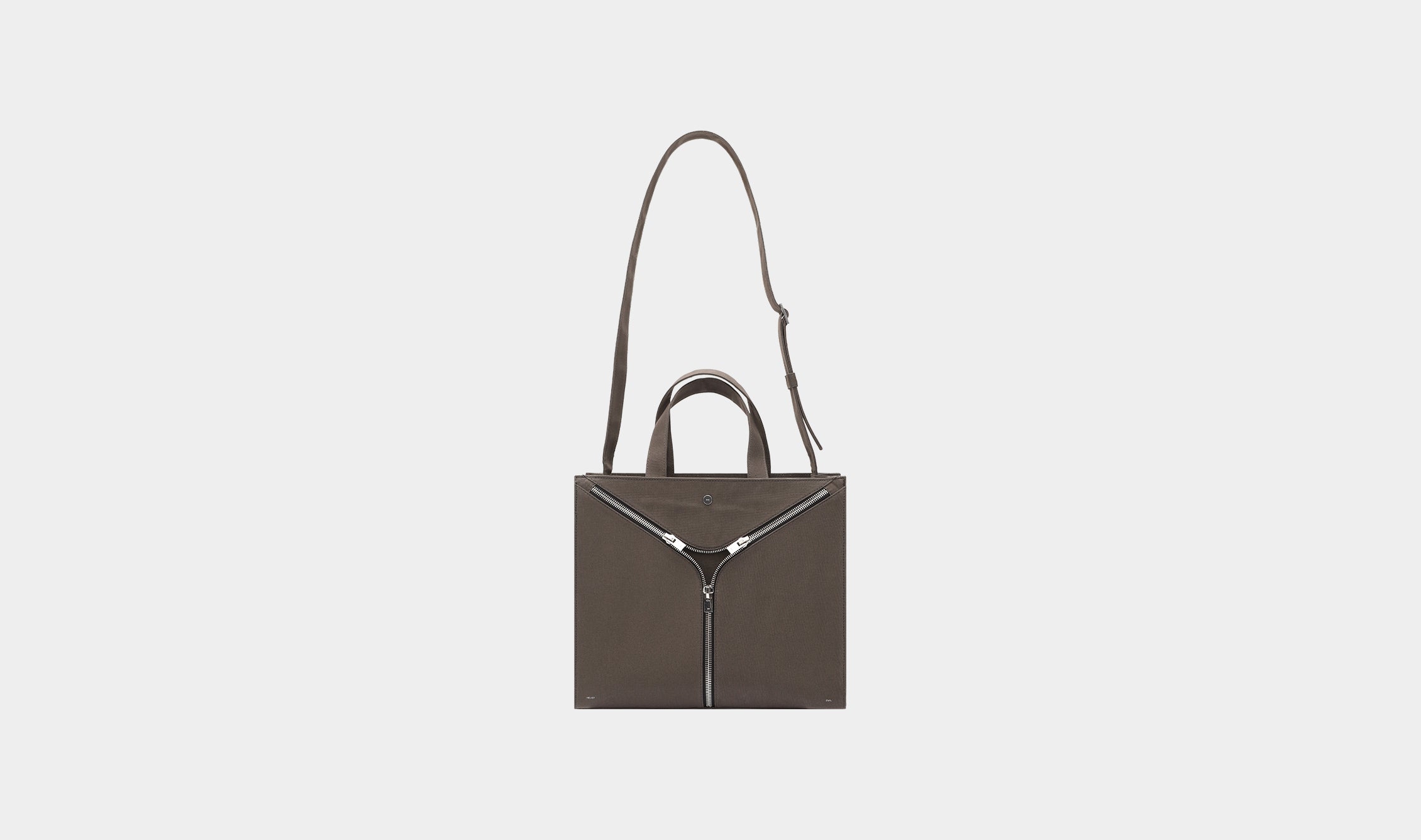 HE, product: TECTON TOTE BAG (Fig. 1)