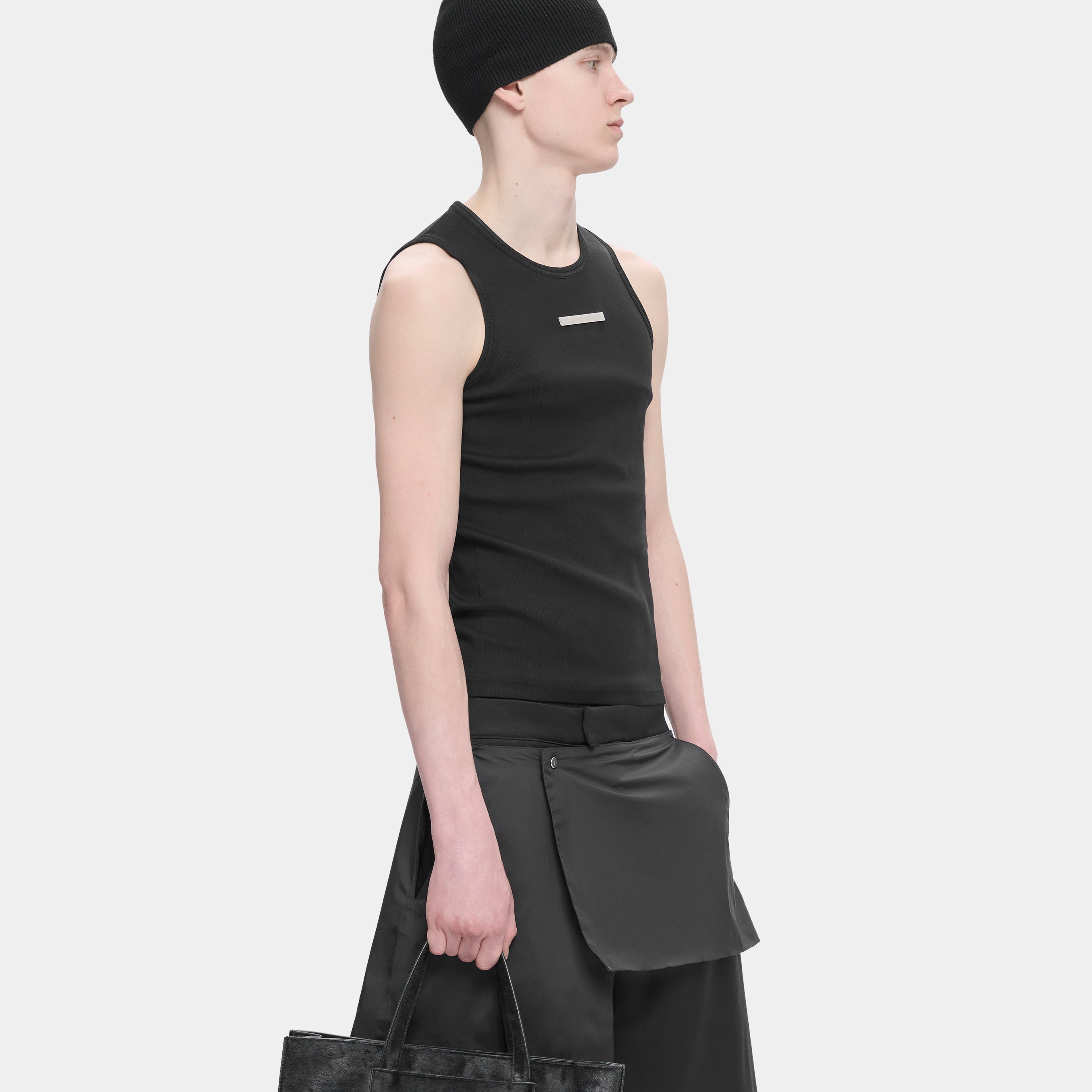 HE, product: ASTRAPE TOP (Fig. 4)