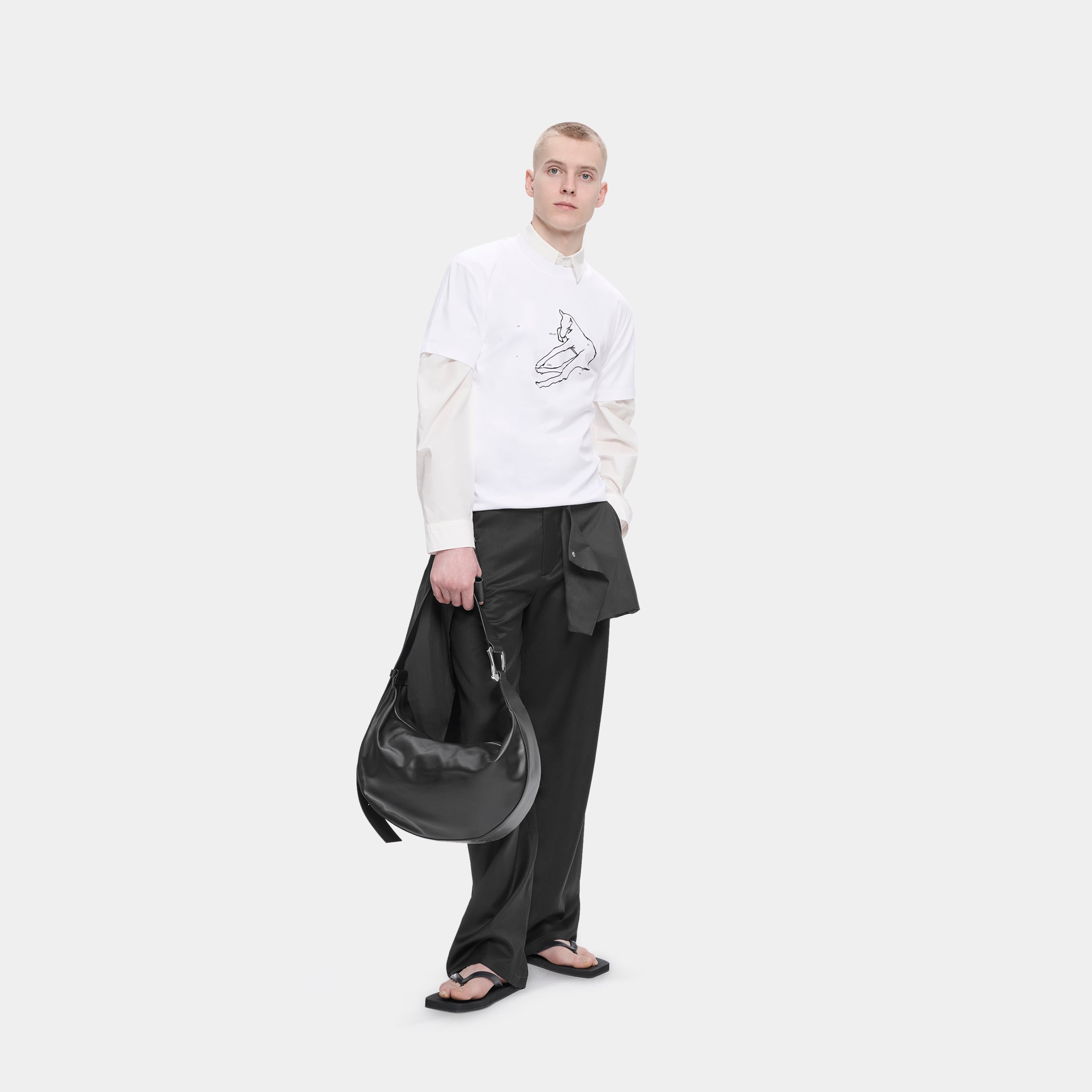 HE, product: COLT TSHIRT (Fig. 4)