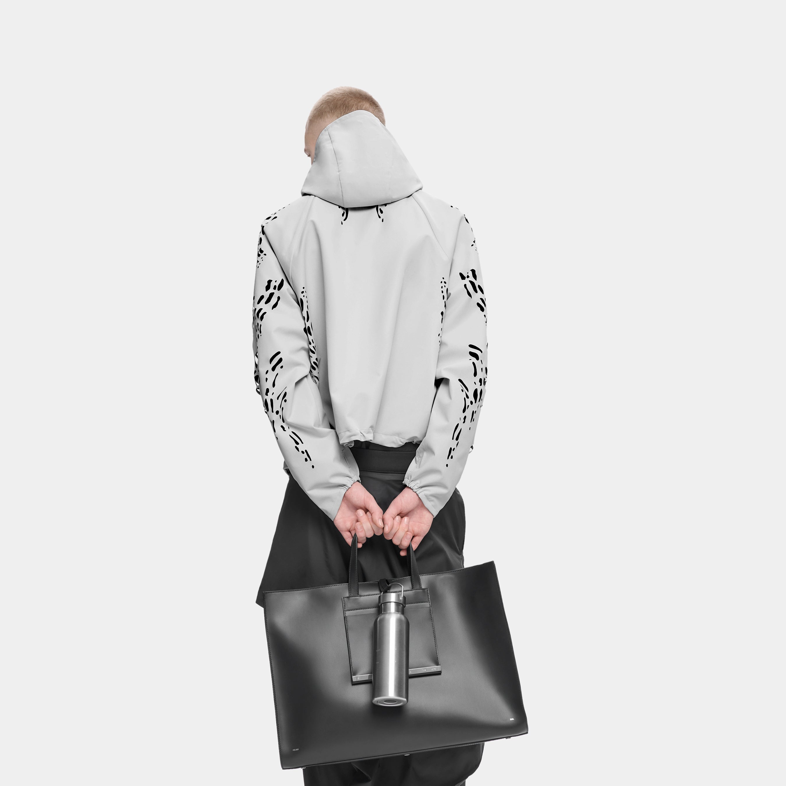 HE, product: ROAN JACKET (Fig. 6)